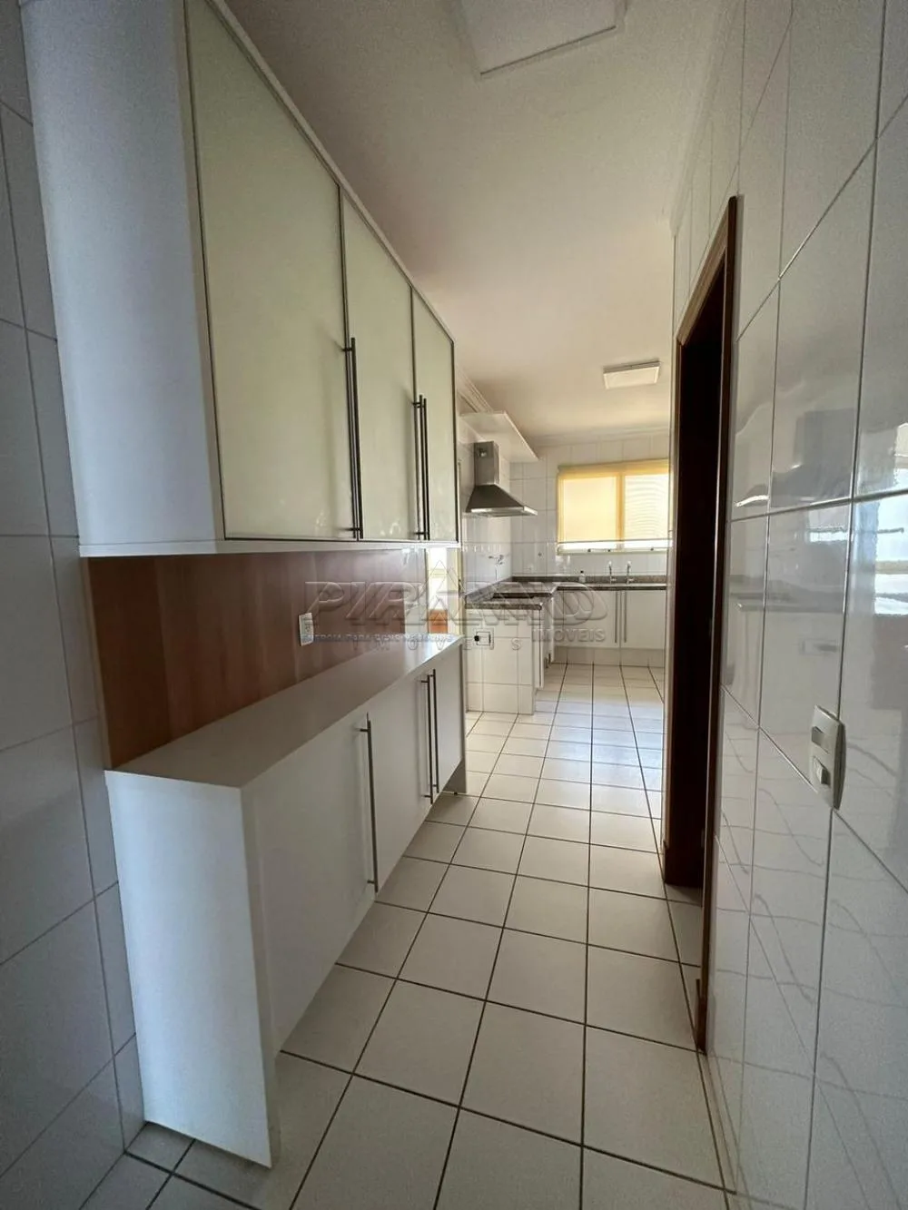 Alugar Apartamento / Padr&atilde;o em Ribeir&atilde;o Preto R$ 4.200,00 - Foto 15