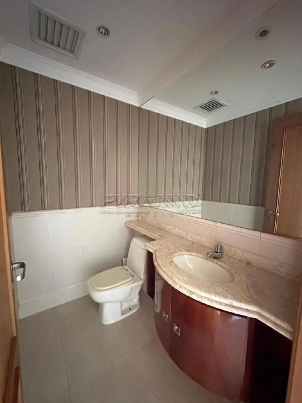 Alugar Apartamento / Padr&atilde;o em Ribeir&atilde;o Preto R$ 4.200,00 - Foto 16
