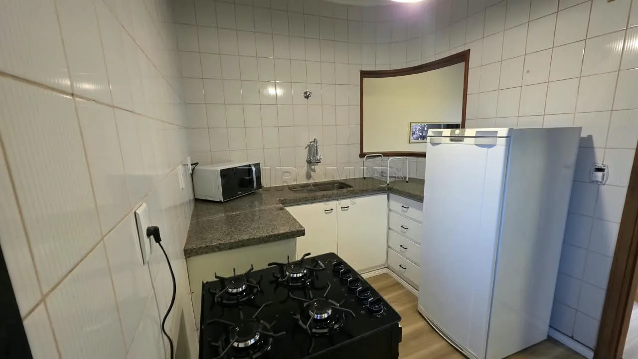 Alugar Apartamento / Padr&atilde;o em Ribeir&atilde;o Preto R$ 1.850,00 - Foto 17
