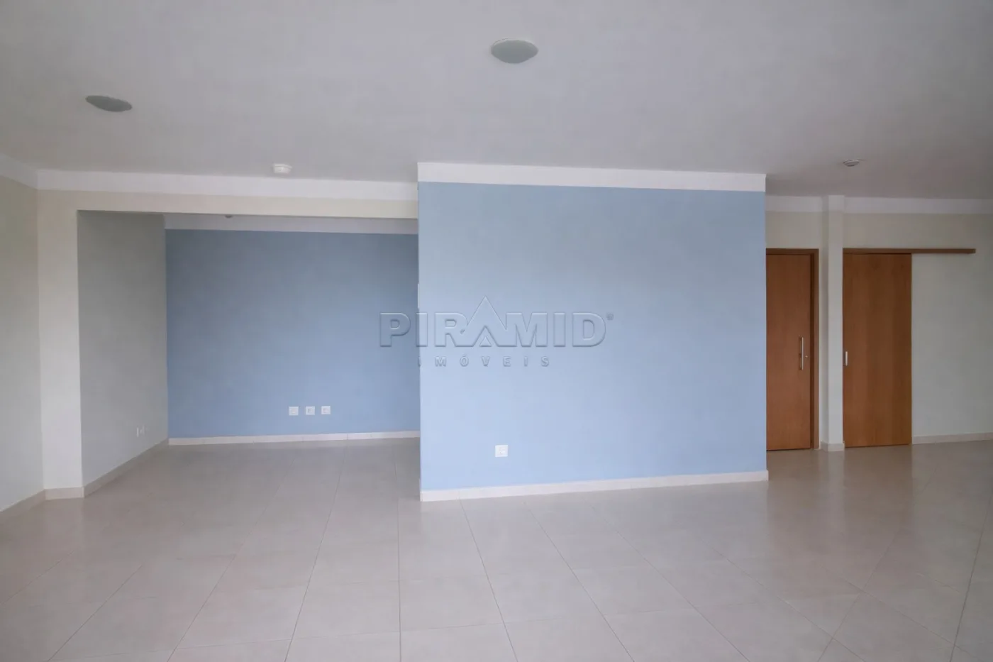 Alugar Apartamento / Cobertura em Ribeir&atilde;o Preto R$ 5.000,00 - Foto 1