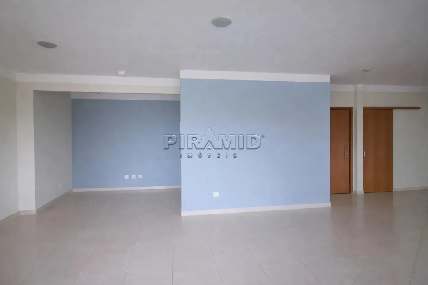 Alugar Apartamento / Cobertura em Ribeir&atilde;o Preto R$ 4.100,00 - Foto 1