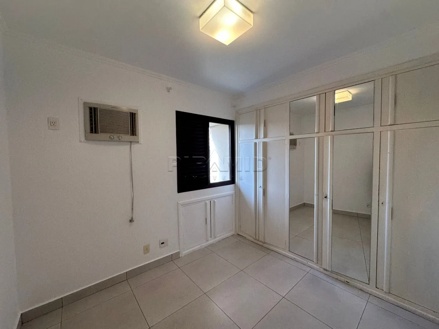 Alugar Apartamento / Padr&atilde;o em Ribeir&atilde;o Preto R$ 1.900,00 - Foto 11
