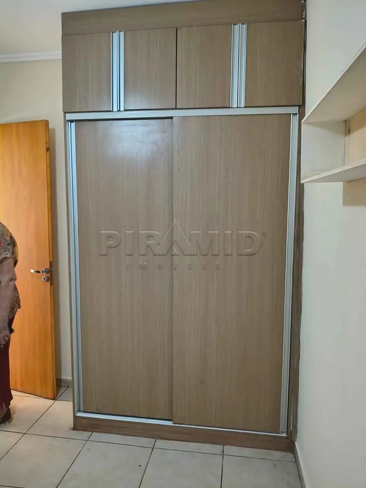 Alugar Apartamento / Padr&atilde;o em Ribeir&atilde;o Preto R$ 1.100,00 - Foto 5