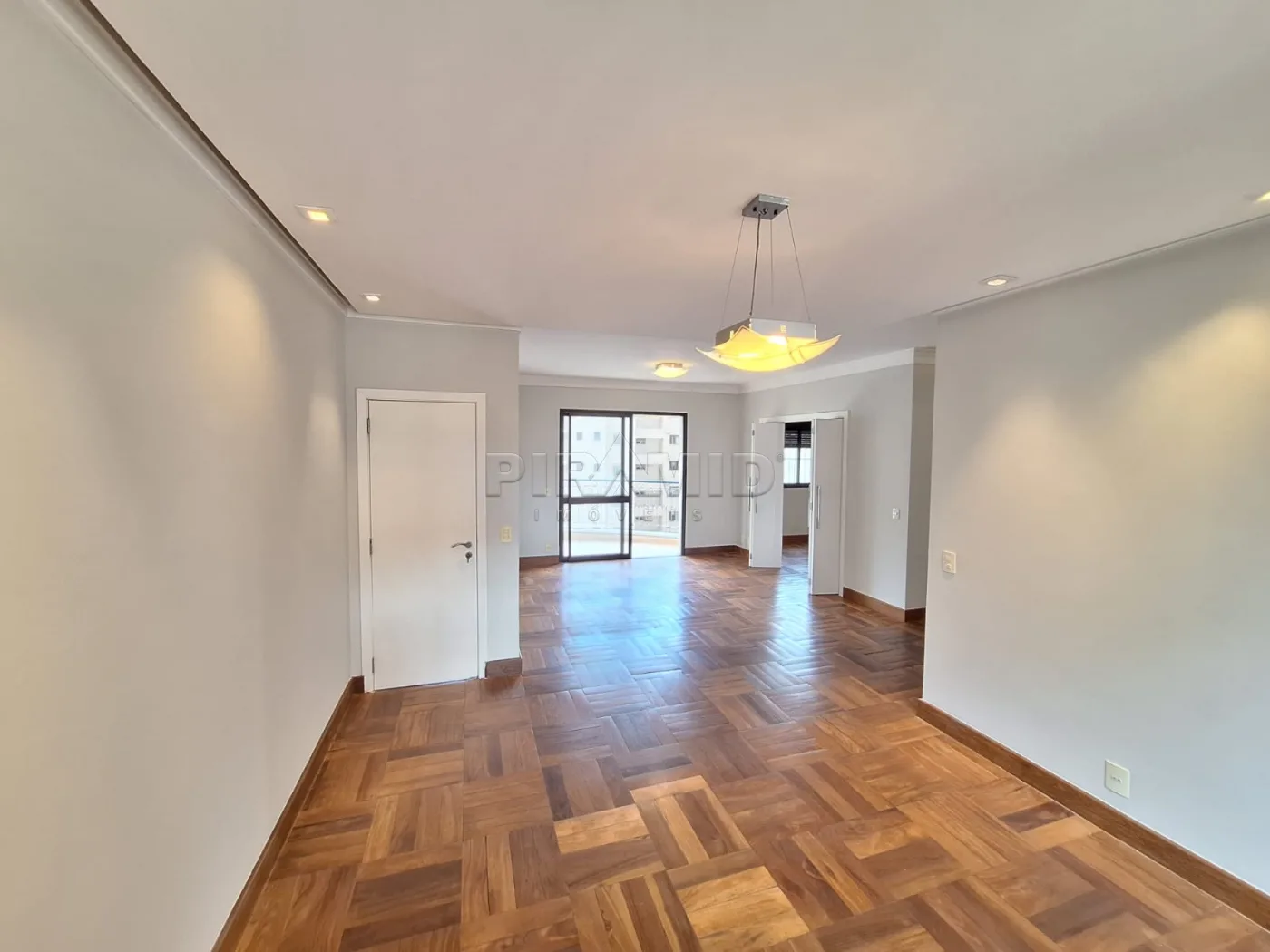 Alugar Apartamento / Padr&atilde;o em Ribeir&atilde;o Preto R$ 5.000,00 - Foto 1