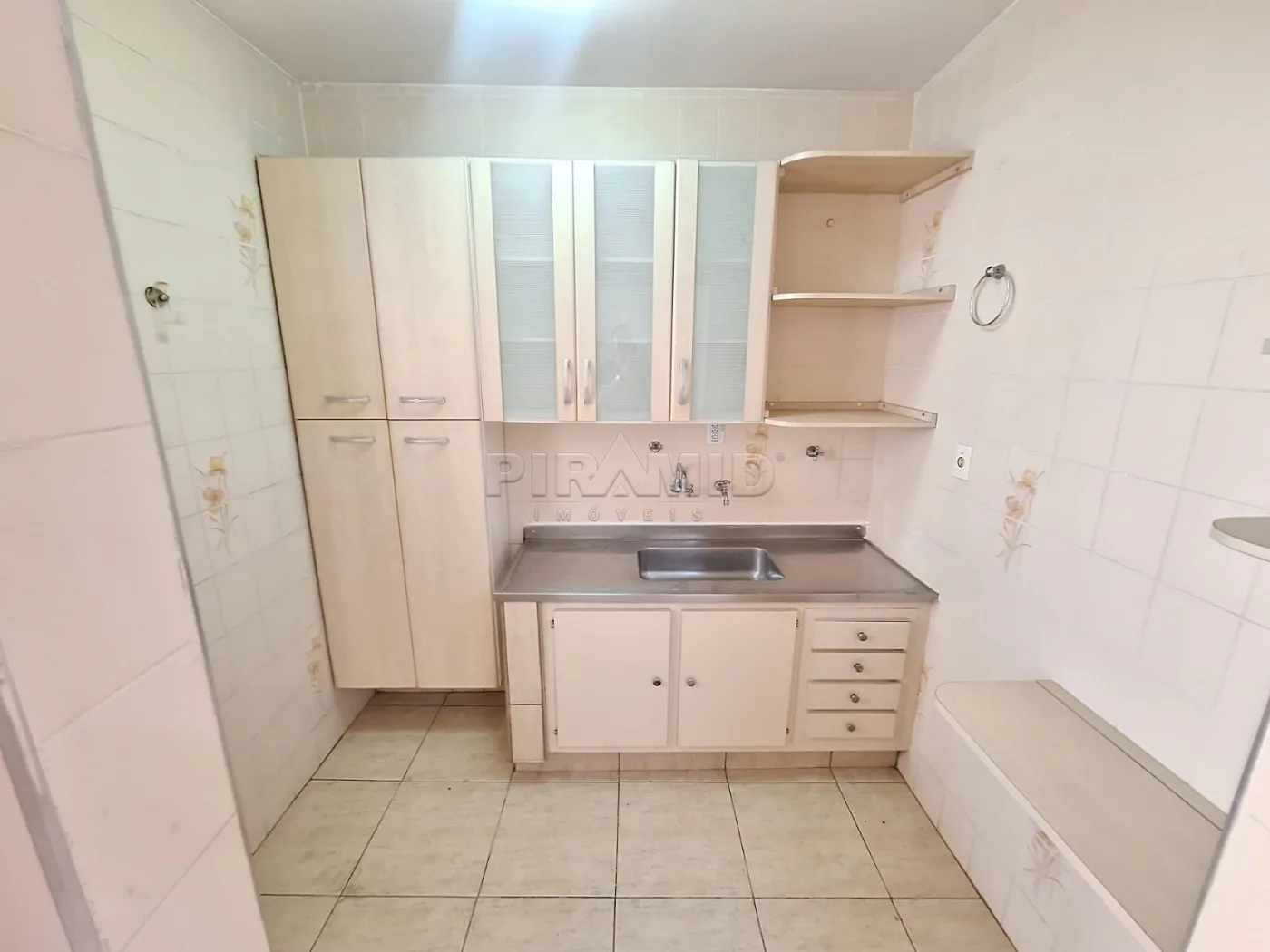Alugar Apartamento / Padr&atilde;o em Ribeir&atilde;o Preto R$ 1.900,00 - Foto 20