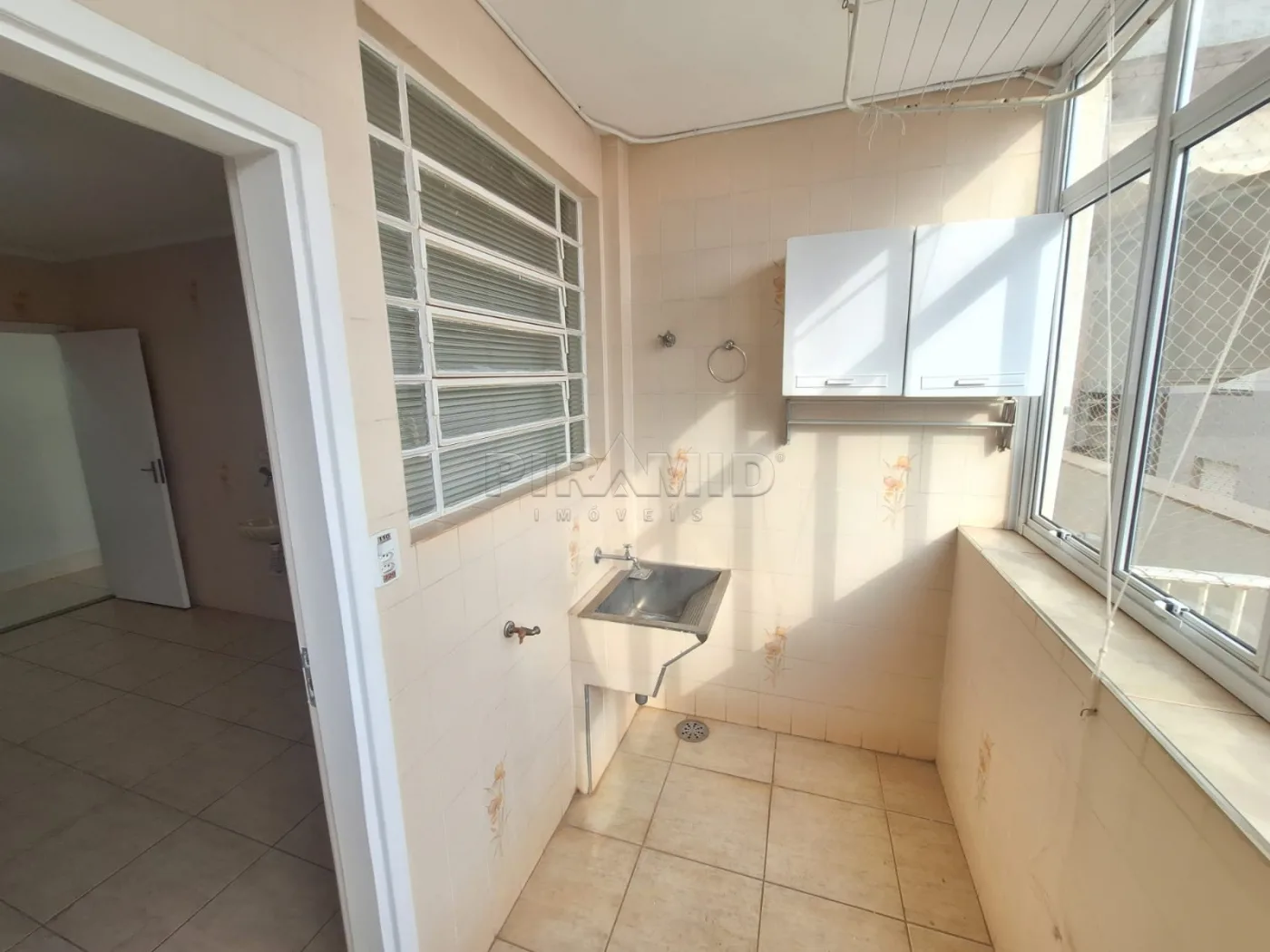 Alugar Apartamento / Padr&atilde;o em Ribeir&atilde;o Preto R$ 1.900,00 - Foto 22