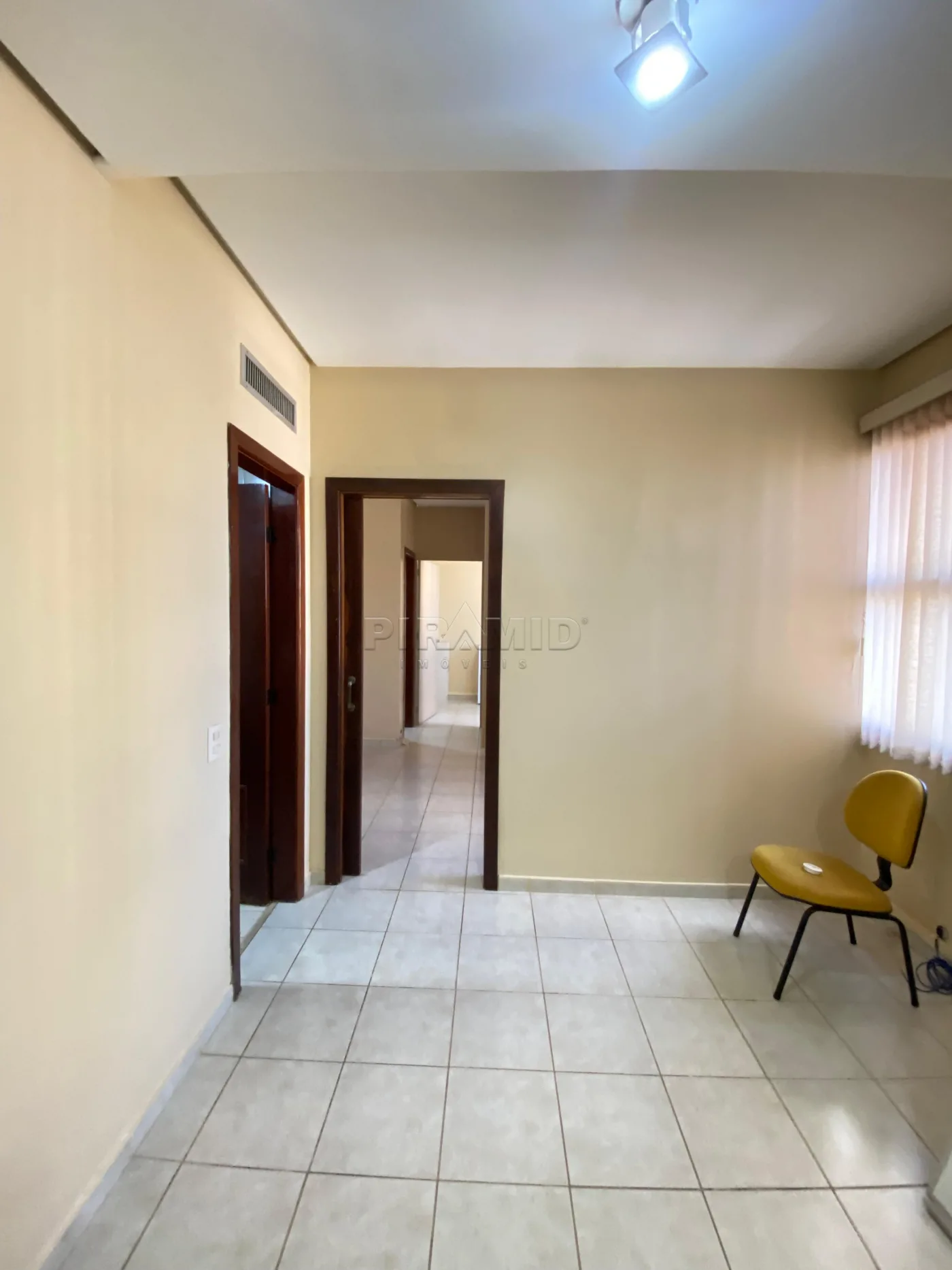 Alugar Comercial / Sala em Ribeir&atilde;o Preto R$ 1.500,00 - Foto 15