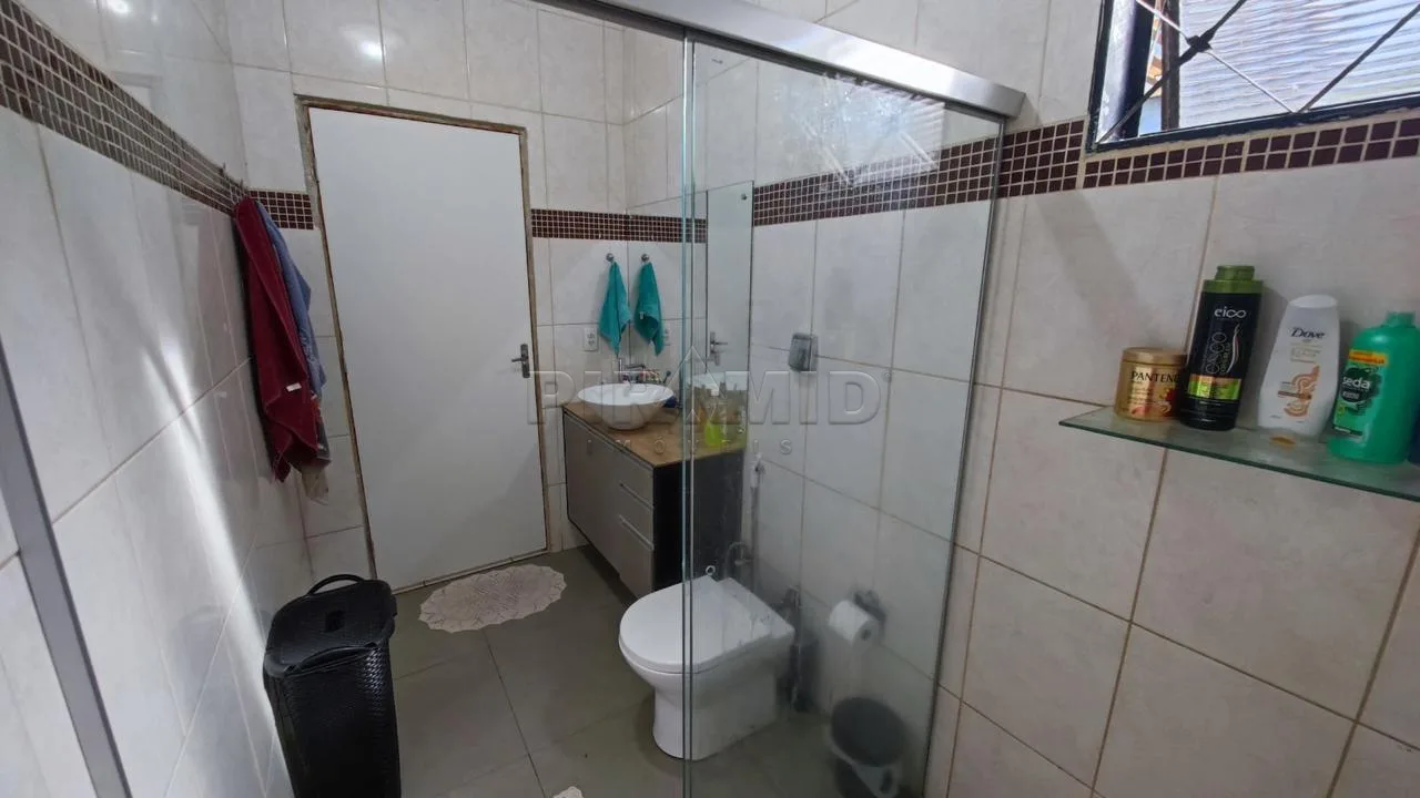 Comprar Casa / Padr&atilde;o em Ribeir&atilde;o Preto R$ 300.000,00 - Foto 6