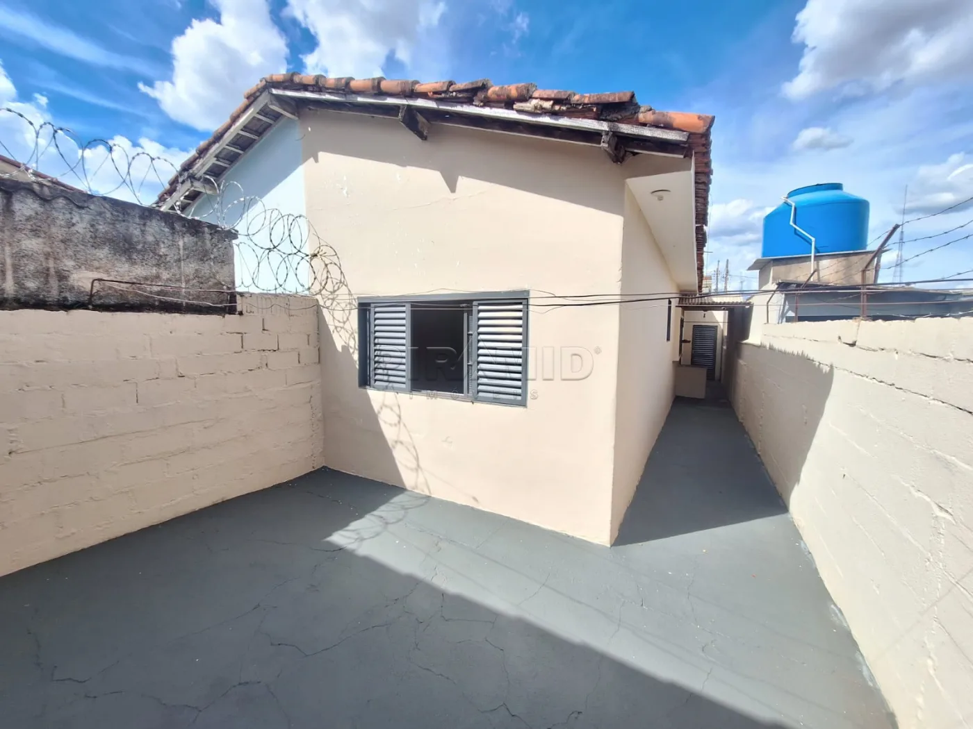 Alugar Casa / Padr&atilde;o em Ribeir&atilde;o Preto R$ 1.300,00 - Foto 14