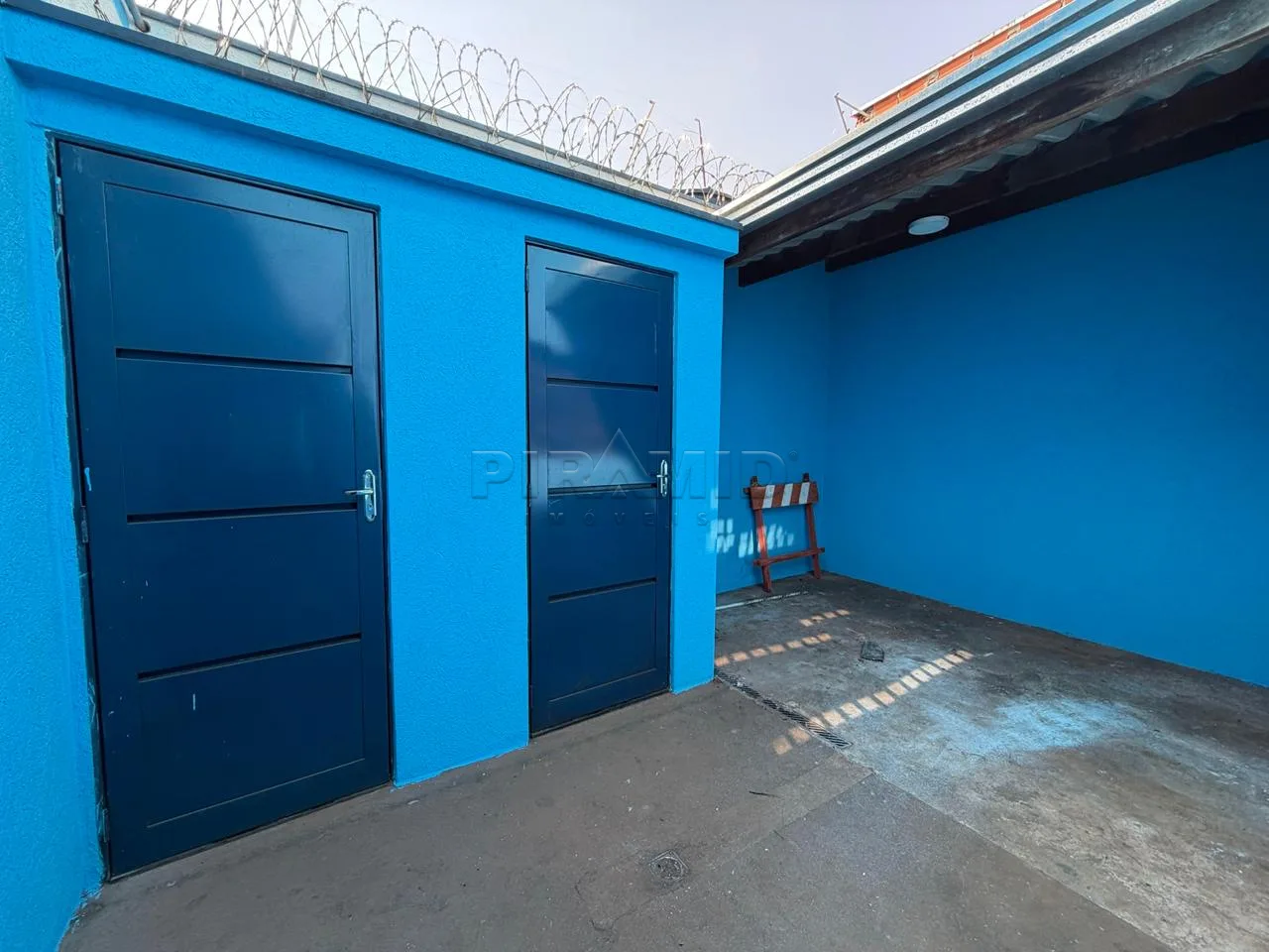 Alugar Comercial / Sal&atilde;o em Ribeir&atilde;o Preto R$ 2.700,00 - Foto 4