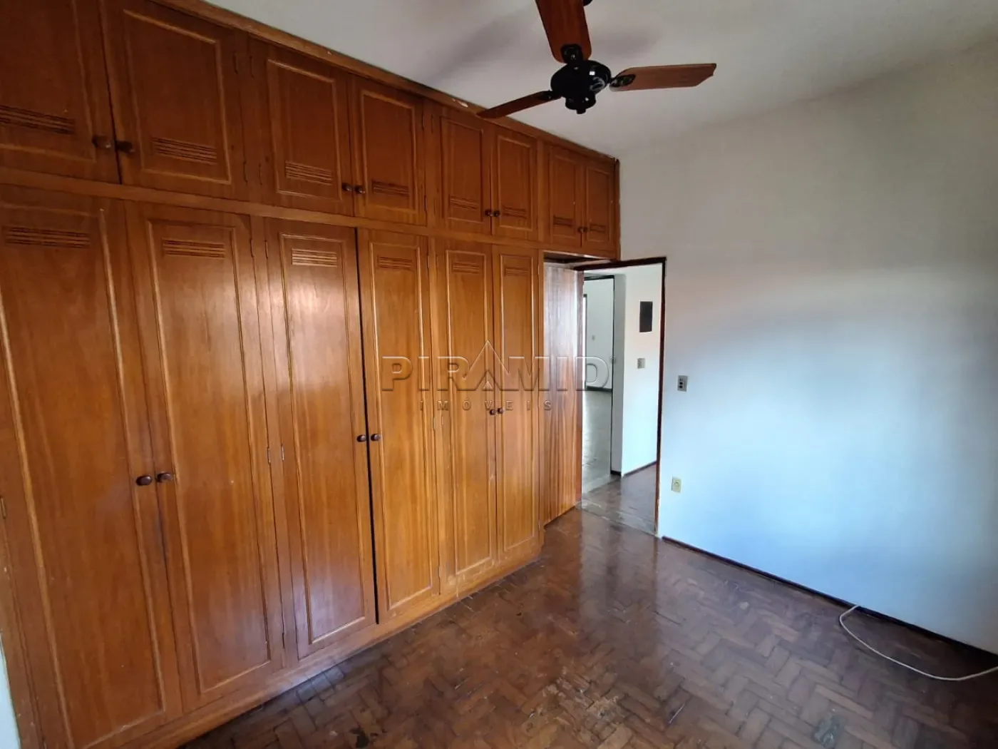 Alugar Casa / Padr&atilde;o em Ribeir&atilde;o Preto R$ 2.000,00 - Foto 19