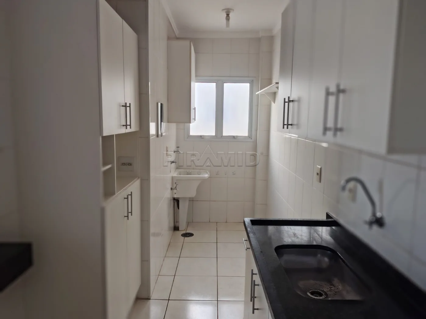 Alugar Apartamento / Padr&atilde;o em Ribeir&atilde;o Preto R$ 1.300,00 - Foto 6