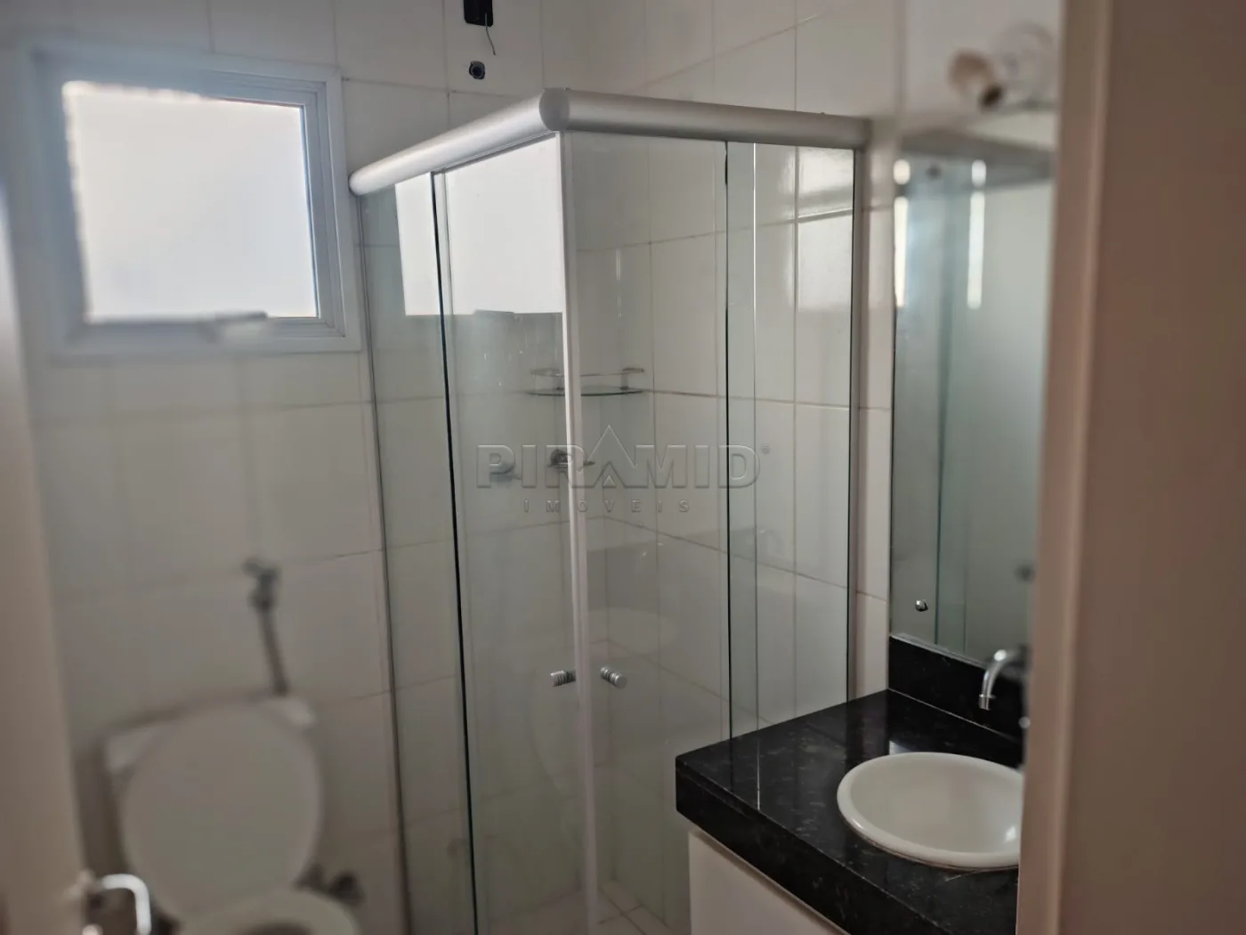 Alugar Apartamento / Padr&atilde;o em Ribeir&atilde;o Preto R$ 1.300,00 - Foto 15