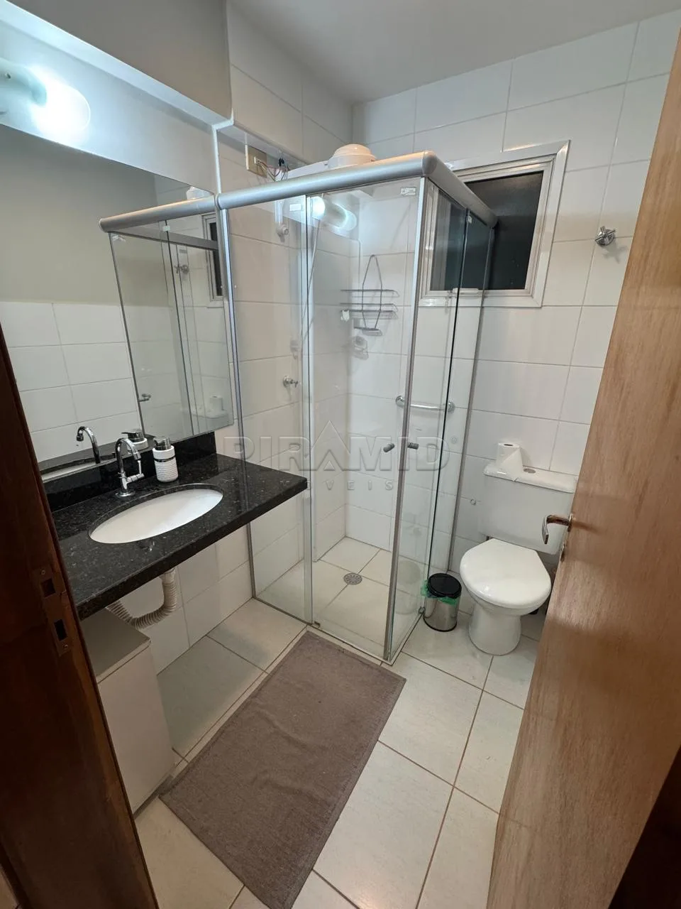 Alugar Apartamento / Padr&atilde;o em Ribeir&atilde;o Preto R$ 2.300,00 - Foto 10