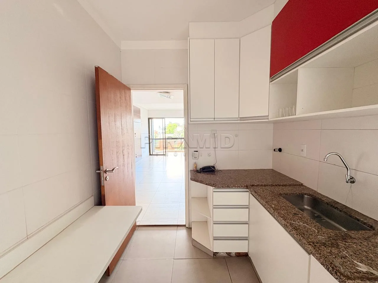 Alugar Apartamento / Padr&atilde;o em Ribeir&atilde;o Preto R$ 1.000,00 - Foto 8