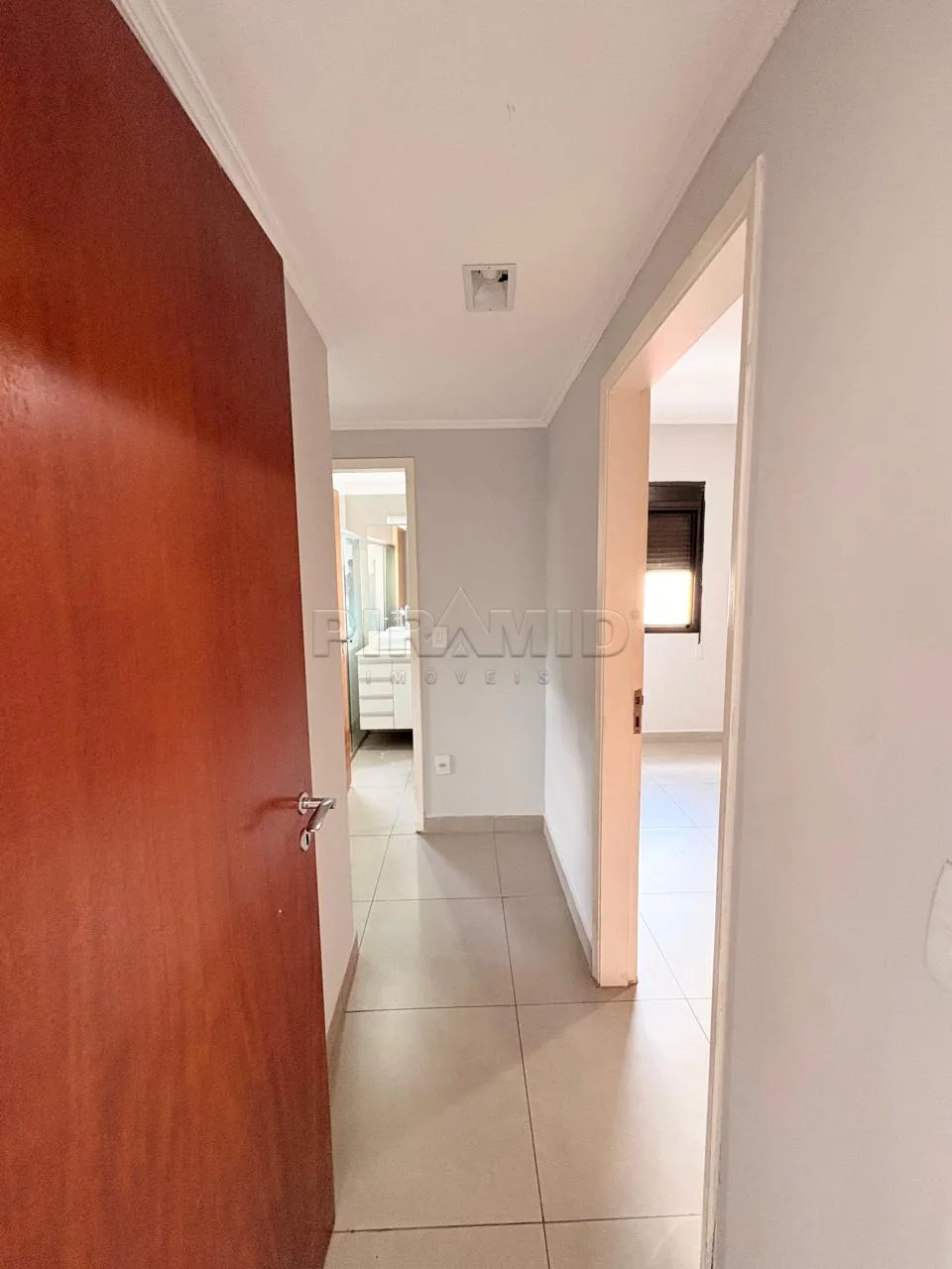 Alugar Apartamento / Padr&atilde;o em Ribeir&atilde;o Preto R$ 1.000,00 - Foto 14