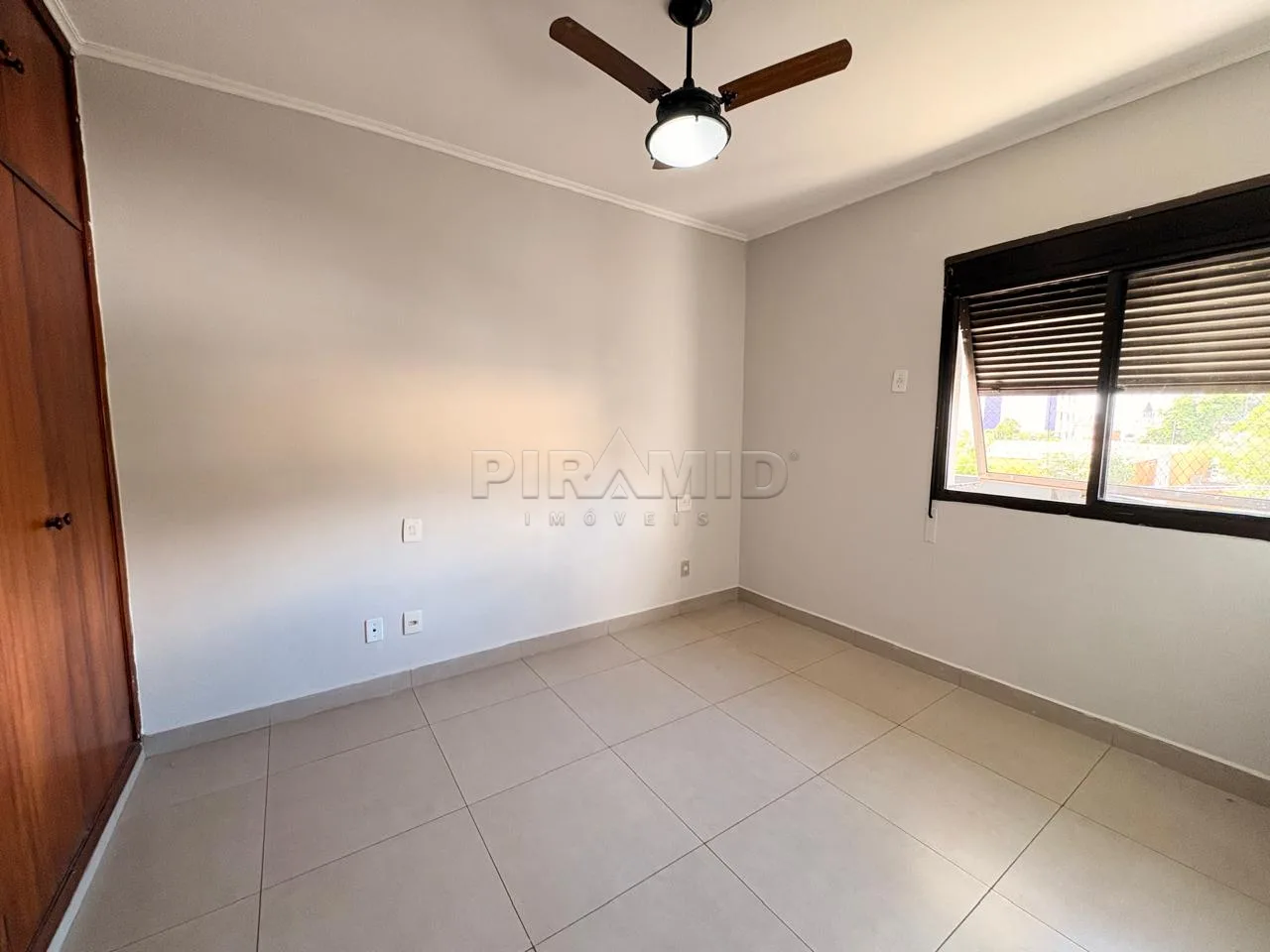 Alugar Apartamento / Padr&atilde;o em Ribeir&atilde;o Preto R$ 1.000,00 - Foto 21