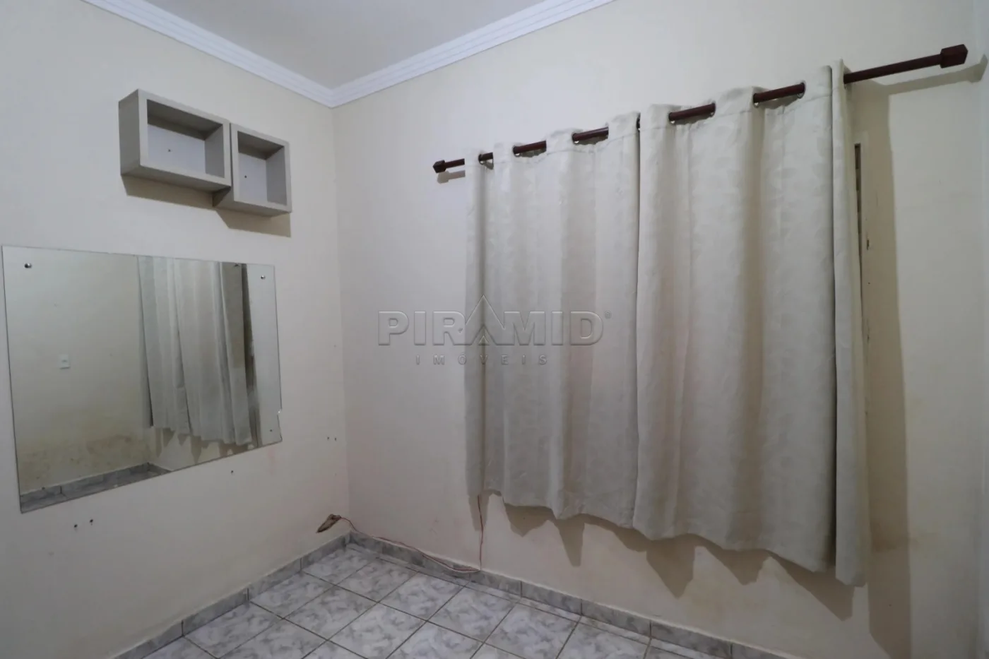 Alugar Casa / Padr&atilde;o em Ribeir&atilde;o Preto R$ 2.400,00 - Foto 13