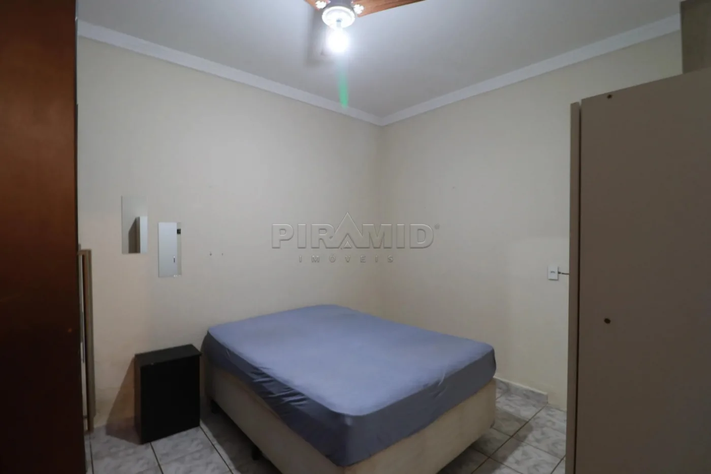 Alugar Casa / Padr&atilde;o em Ribeir&atilde;o Preto R$ 2.400,00 - Foto 11