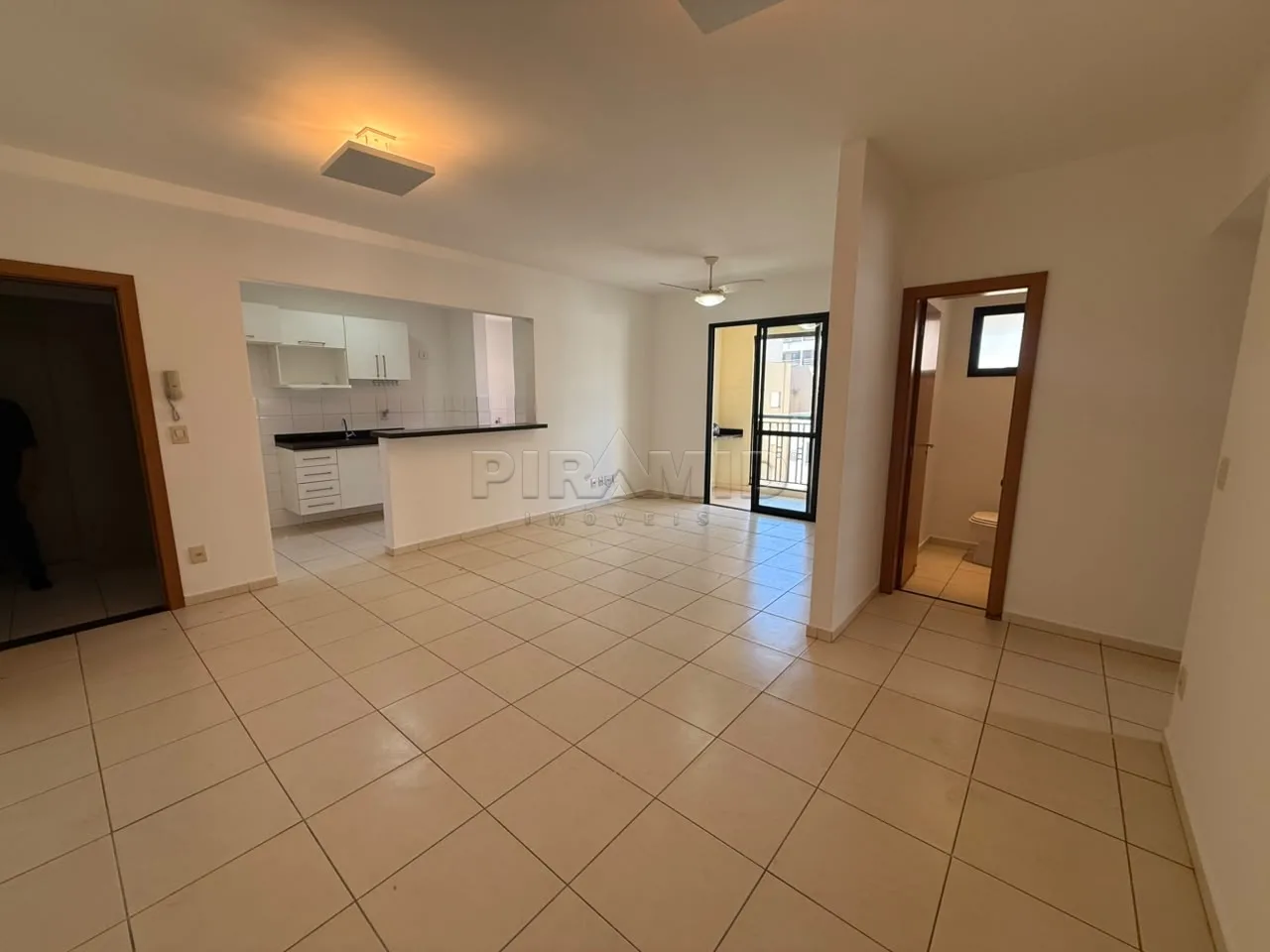 Alugar Apartamento / Padr&atilde;o em Ribeir&atilde;o Preto R$ 2.950,00 - Foto 3