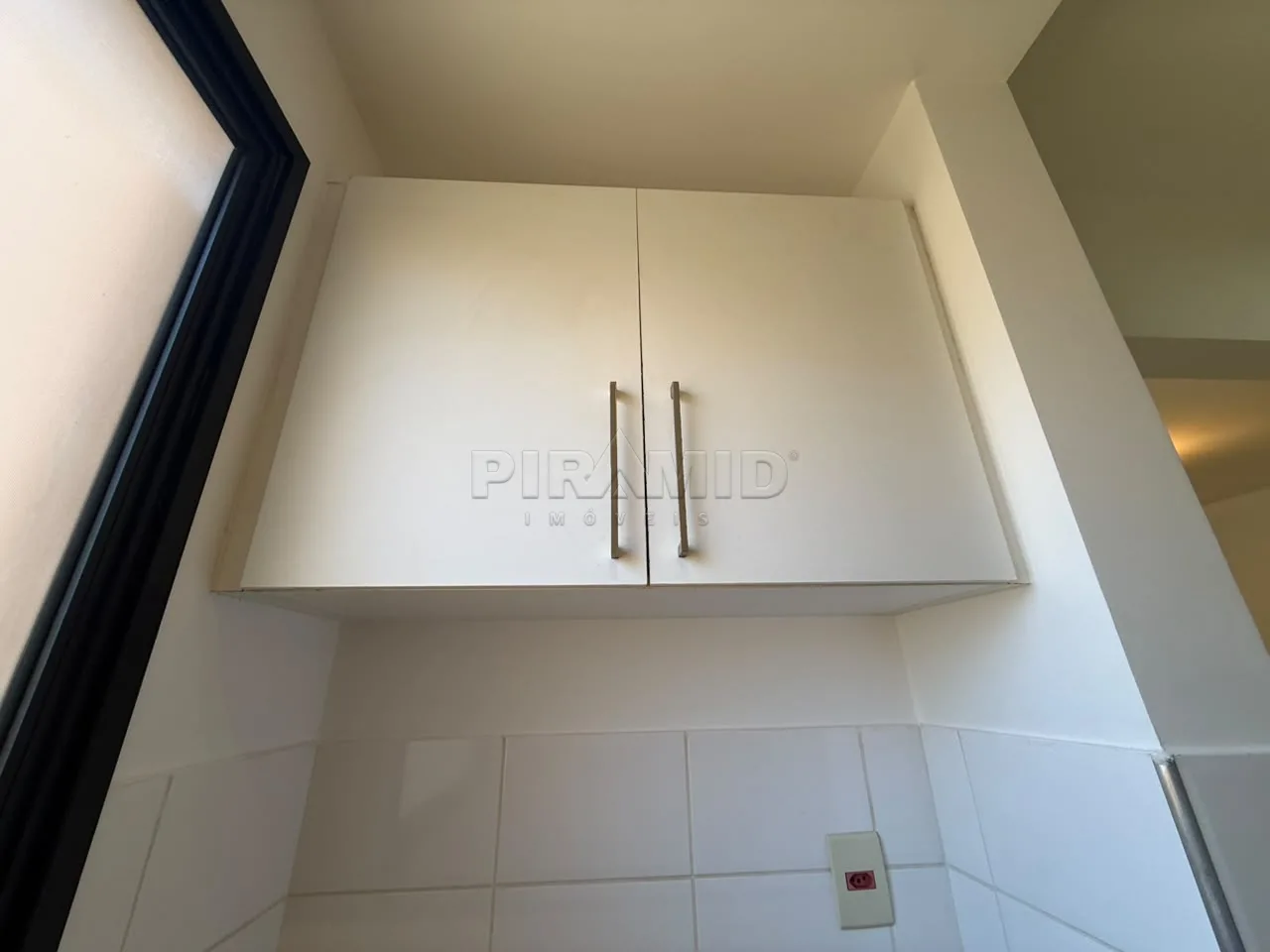 Alugar Apartamento / Padr&atilde;o em Ribeir&atilde;o Preto R$ 2.950,00 - Foto 17