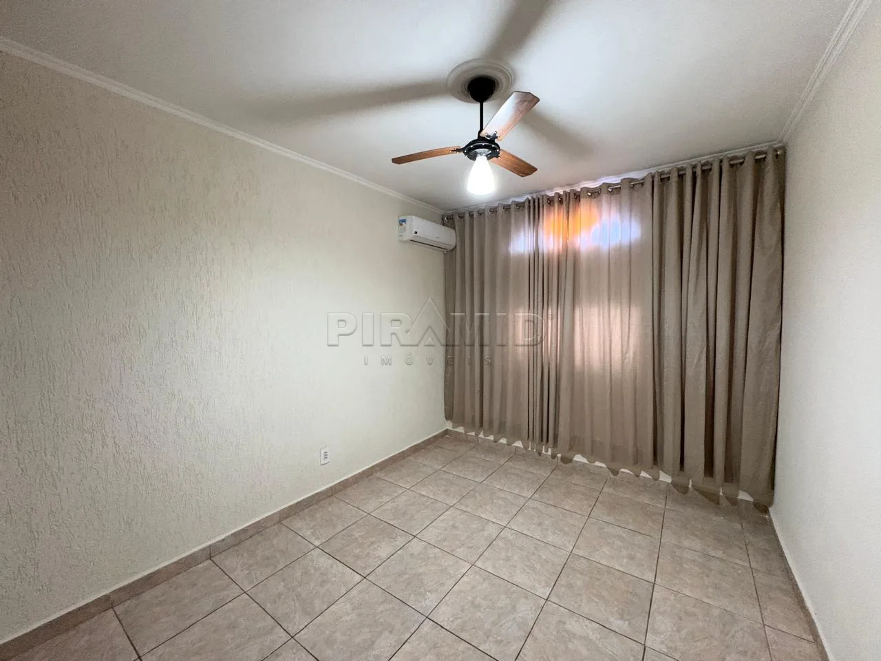 Alugar Casa / Padr&atilde;o em Ribeir&atilde;o Preto R$ 3.100,00 - Foto 25