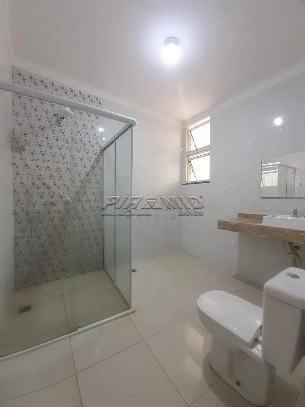 Alugar Casa / Padr&atilde;o em Ribeir&atilde;o Preto R$ 3.600,00 - Foto 17