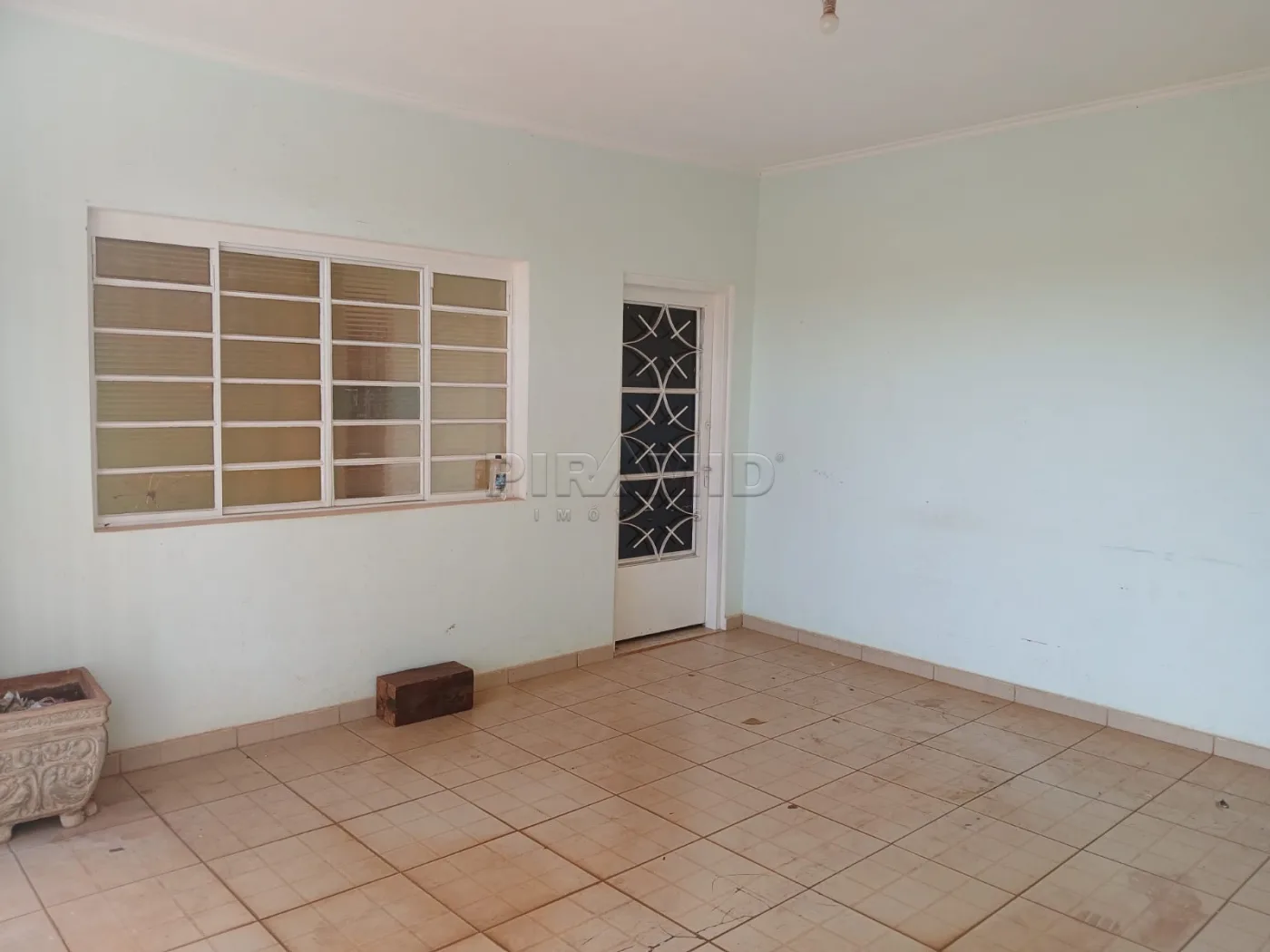 Comprar Casa / Padr&atilde;o em Ribeir&atilde;o Preto R$ 300.000,00 - Foto 1