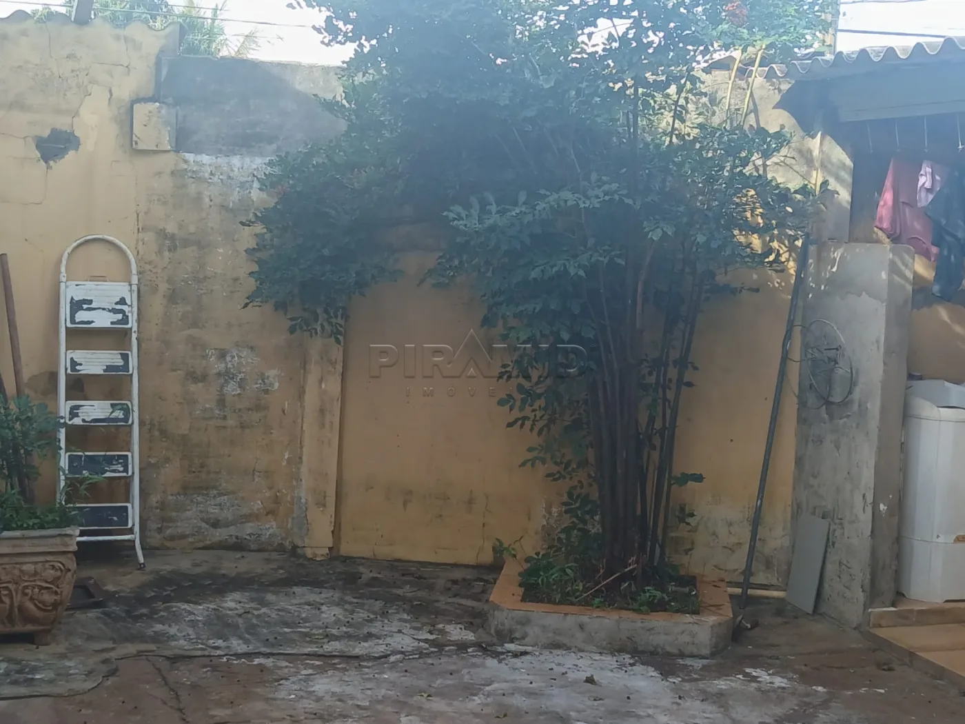 Comprar Casa / Padr&atilde;o em Ribeir&atilde;o Preto R$ 300.000,00 - Foto 14