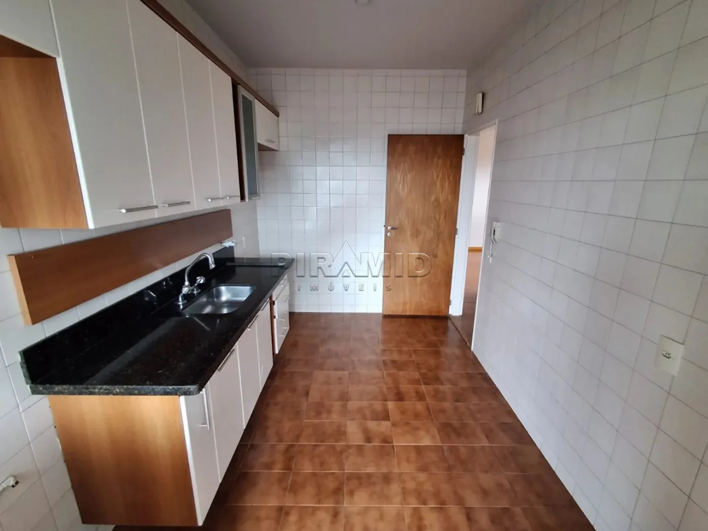 Alugar Apartamento / Padr&atilde;o em Ribeir&atilde;o Preto R$ 2.200,00 - Foto 11