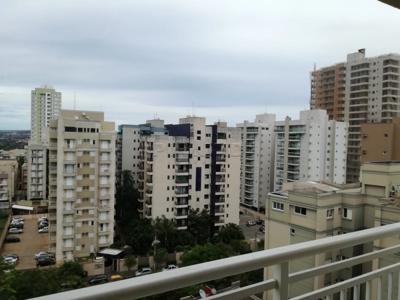 Alugar Apartamento / Padr&atilde;o em Ribeir&atilde;o Preto R$ 950,00 - Foto 1