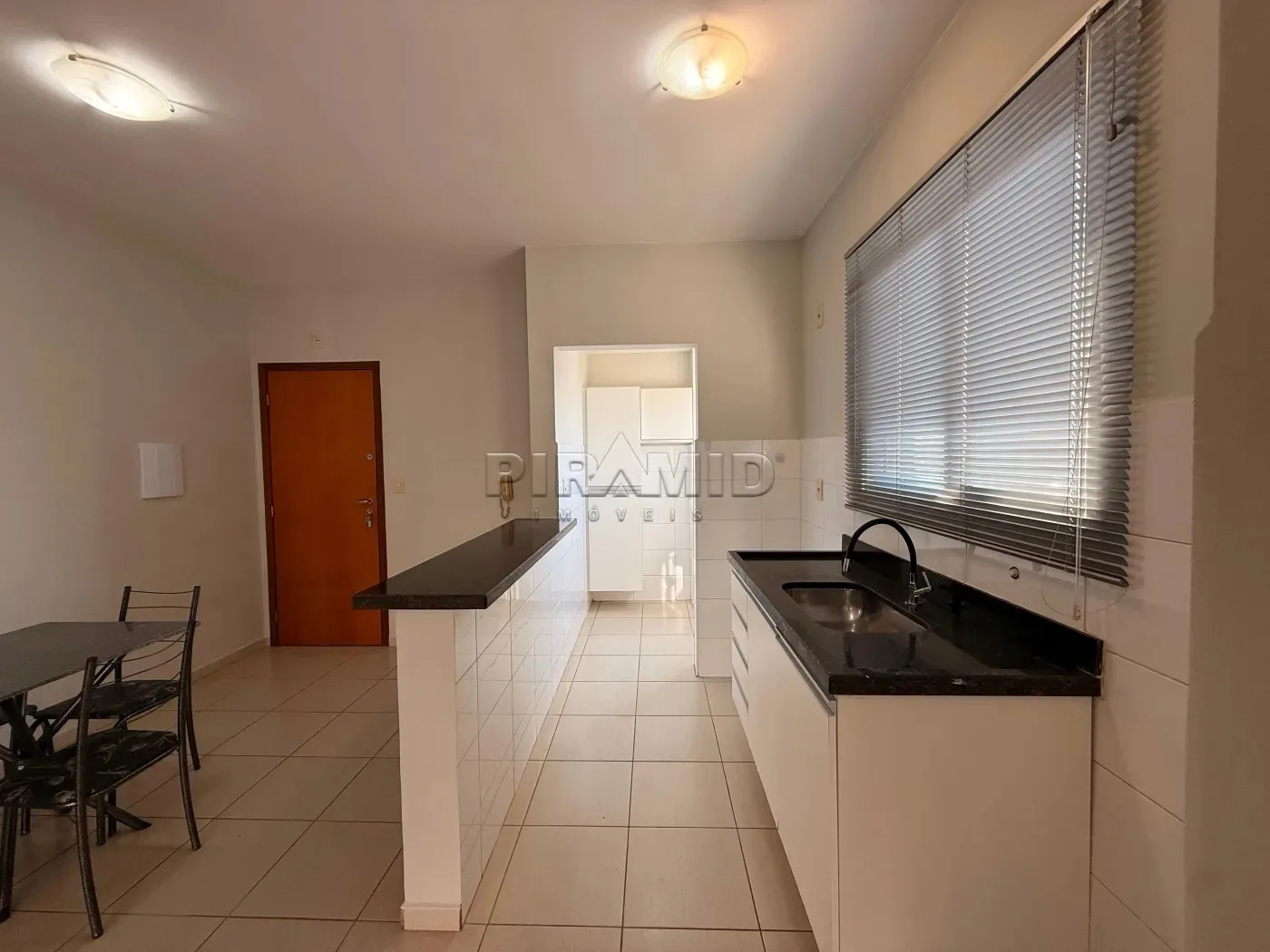 Alugar Apartamento / Padr&atilde;o em Ribeir&atilde;o Preto R$ 1.850,00 - Foto 16