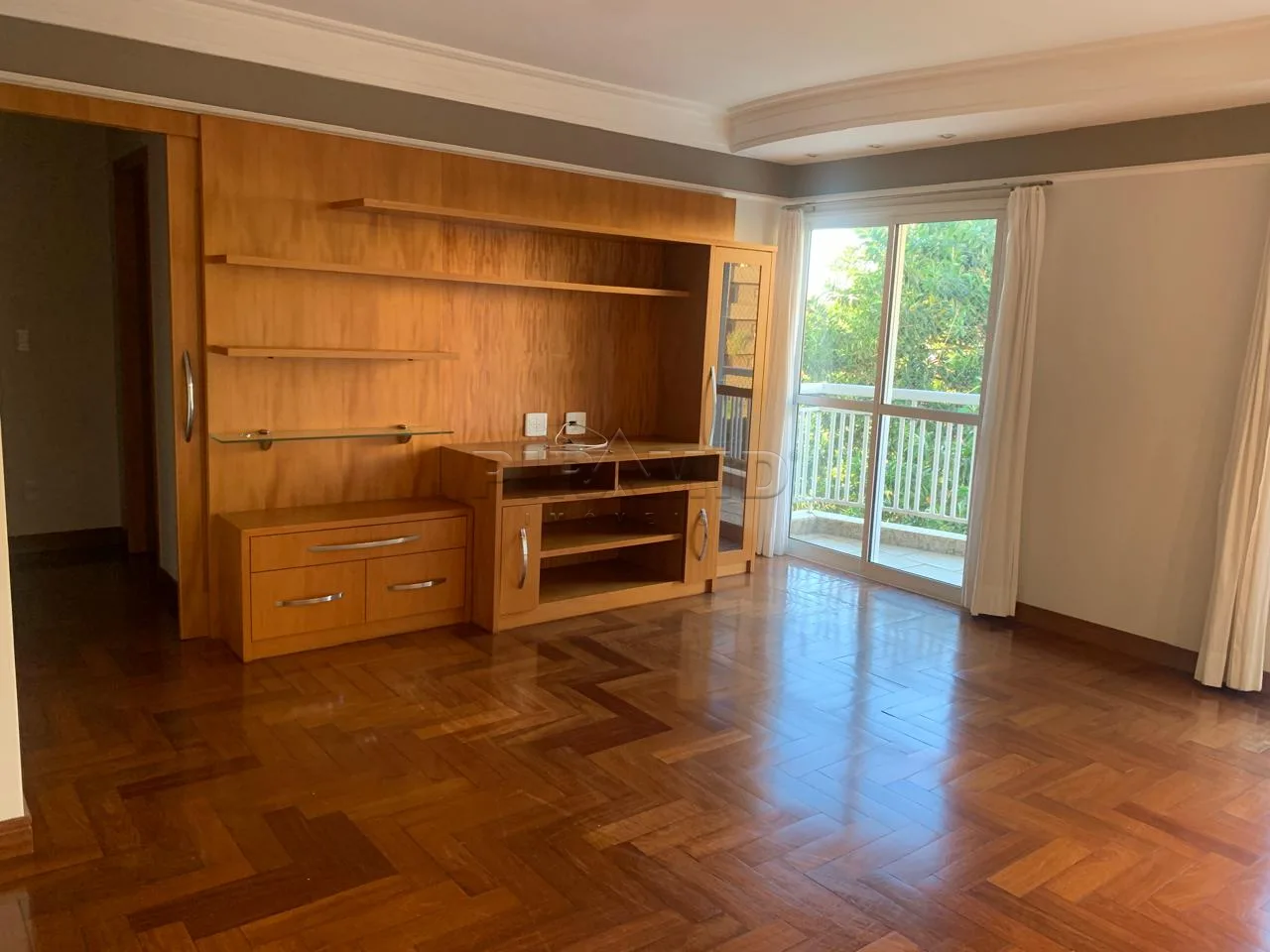 Alugar Apartamento / Padr&atilde;o em Ribeir&atilde;o Preto R$ 2.450,00 - Foto 2