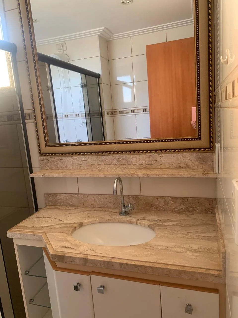 Alugar Apartamento / Padr&atilde;o em Ribeir&atilde;o Preto R$ 2.450,00 - Foto 4