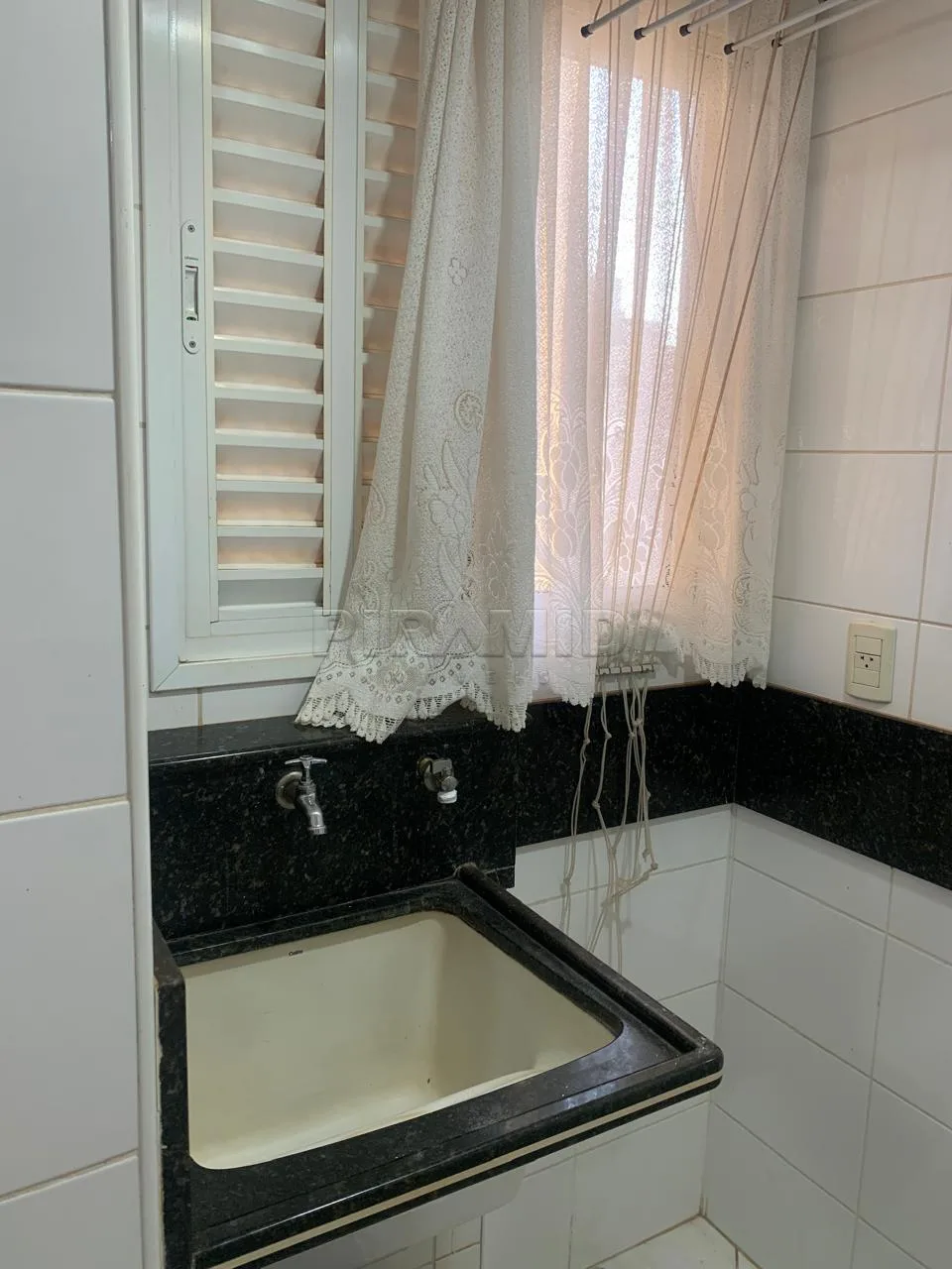 Alugar Apartamento / Padr&atilde;o em Ribeir&atilde;o Preto R$ 2.450,00 - Foto 16