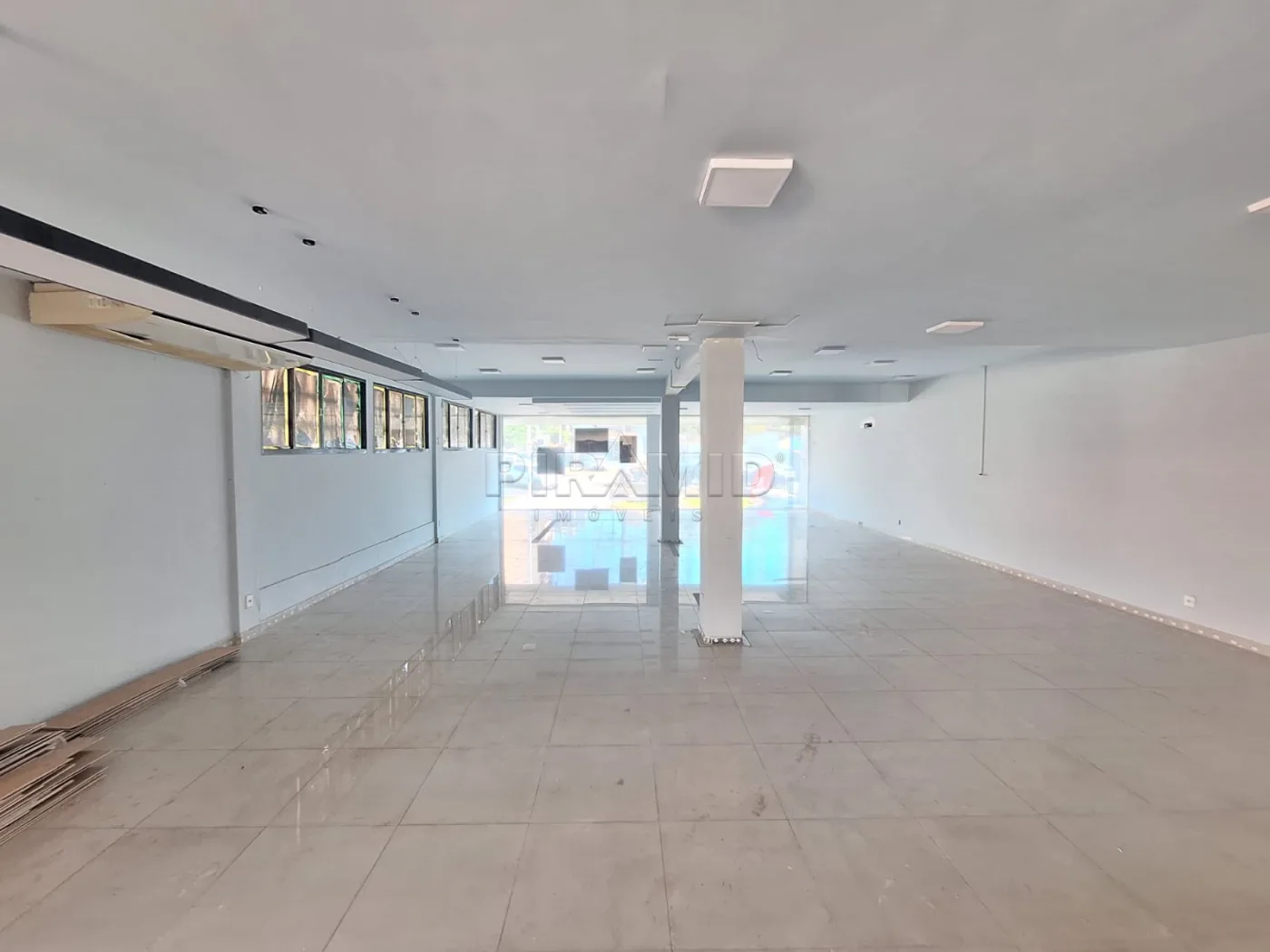 Alugar Comercial / Pr&eacute;dio em Ribeir&atilde;o Preto R$ 25.000,00 - Foto 1