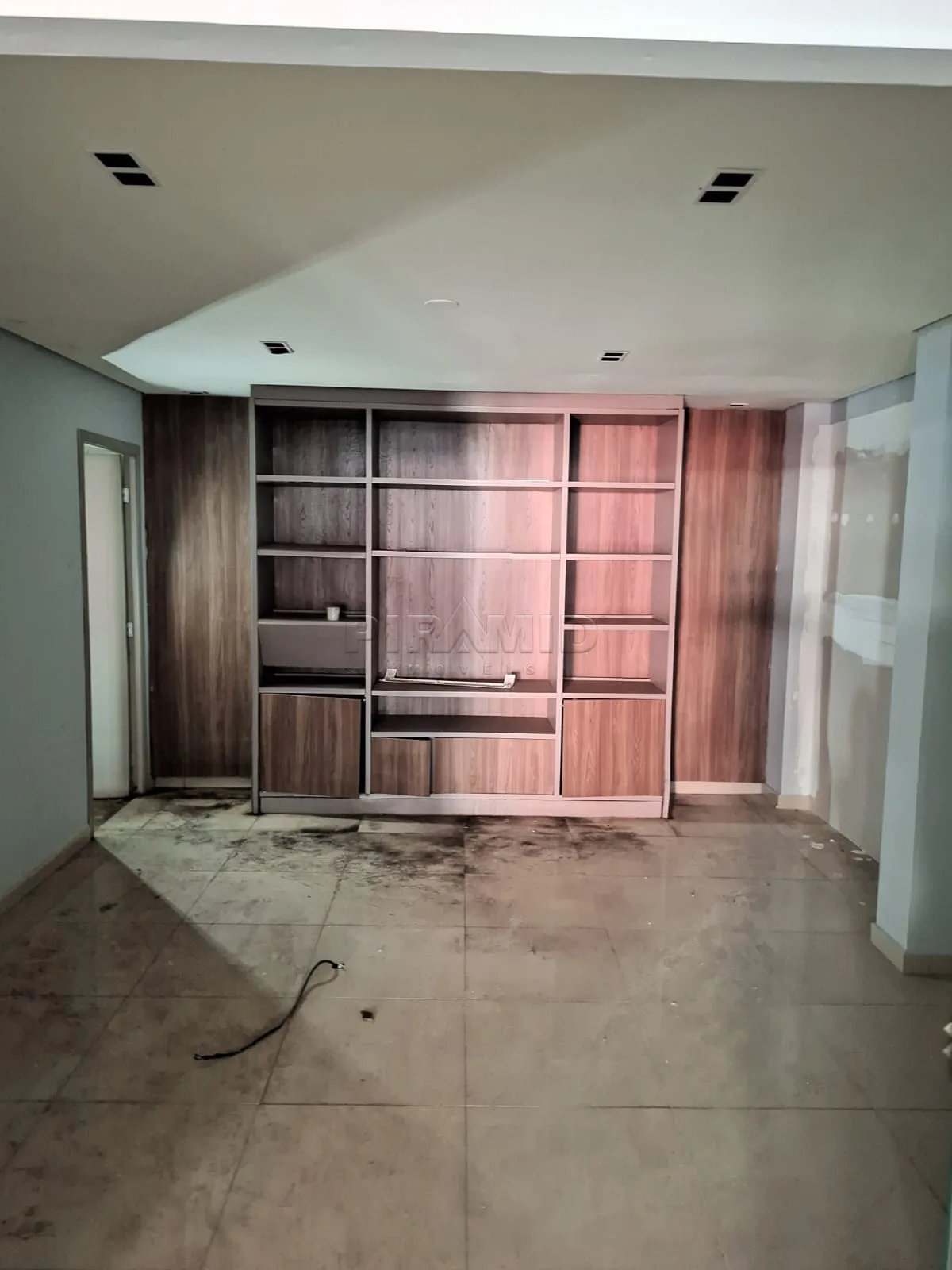 Alugar Comercial / Pr&eacute;dio em Ribeir&atilde;o Preto R$ 25.000,00 - Foto 11