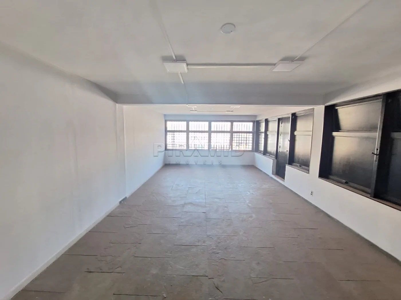 Alugar Comercial / Pr&eacute;dio em Ribeir&atilde;o Preto R$ 25.000,00 - Foto 12