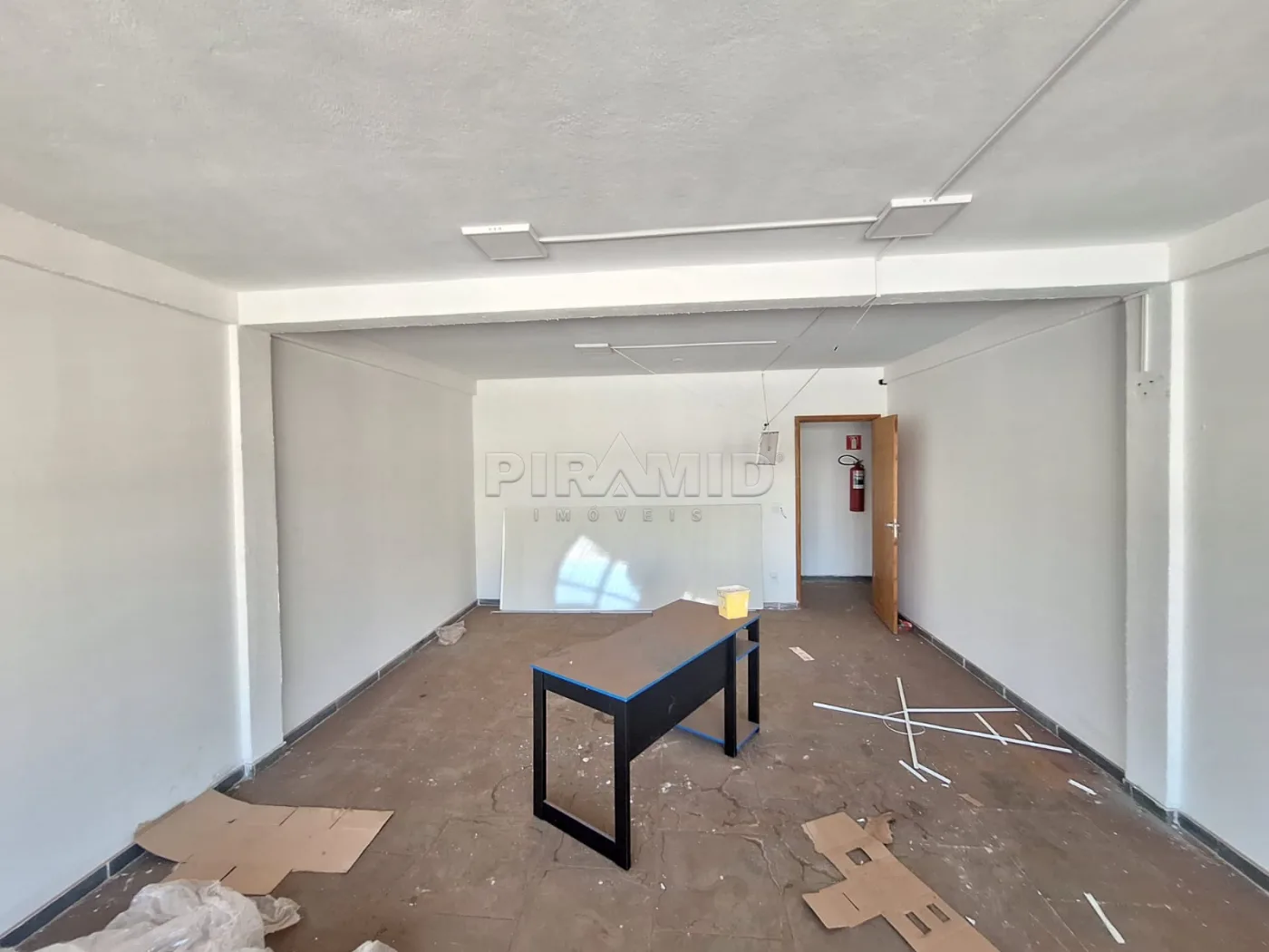Alugar Comercial / Pr&eacute;dio em Ribeir&atilde;o Preto R$ 25.000,00 - Foto 31