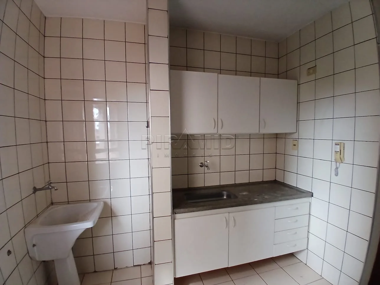 Alugar Apartamento / Padr&atilde;o em Ribeir&atilde;o Preto R$ 750,00 - Foto 8