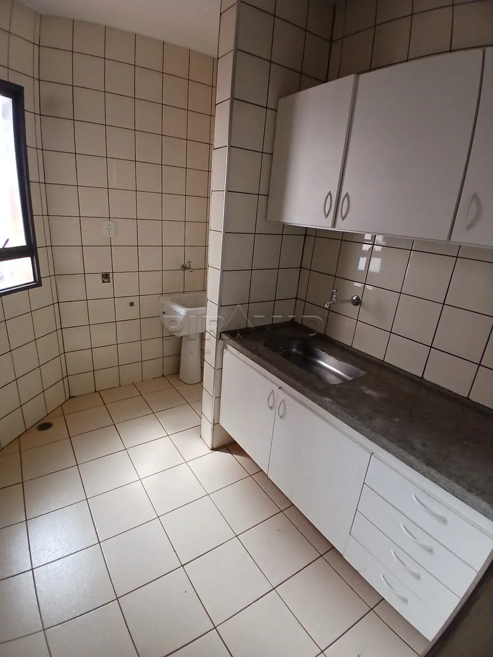 Alugar Apartamento / Padr&atilde;o em Ribeir&atilde;o Preto R$ 750,00 - Foto 9