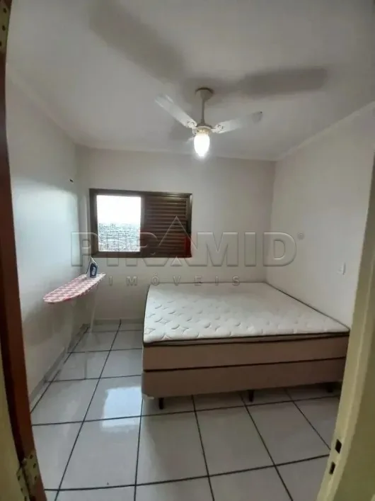 Alugar Apartamento / Padr&atilde;o em Ribeir&atilde;o Preto R$ 900,00 - Foto 19