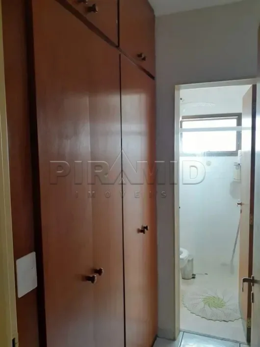 Alugar Apartamento / Padr&atilde;o em Ribeir&atilde;o Preto R$ 900,00 - Foto 20
