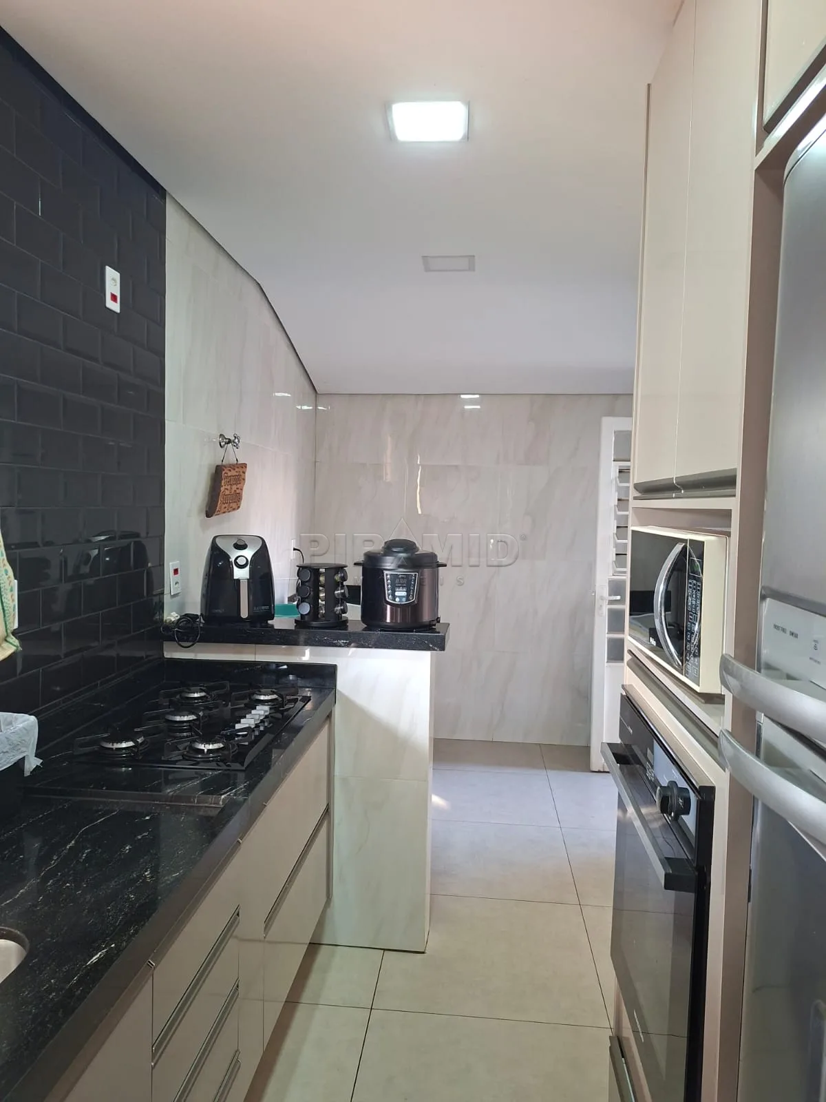 Alugar Casa / Condom&iacute;nio em Ribeir&atilde;o Preto R$ 3.300,00 - Foto 10