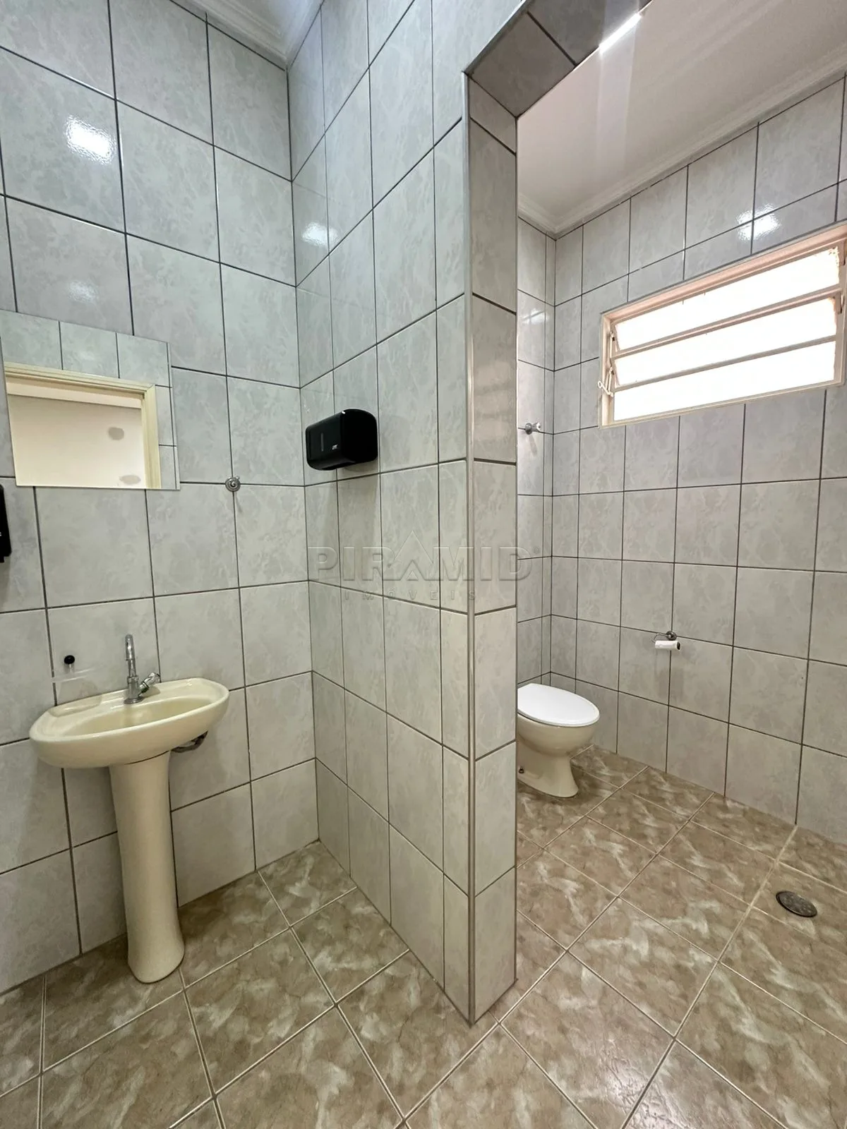 Alugar Comercial / Sala em Ribeir&atilde;o Preto R$ 2.300,00 - Foto 11