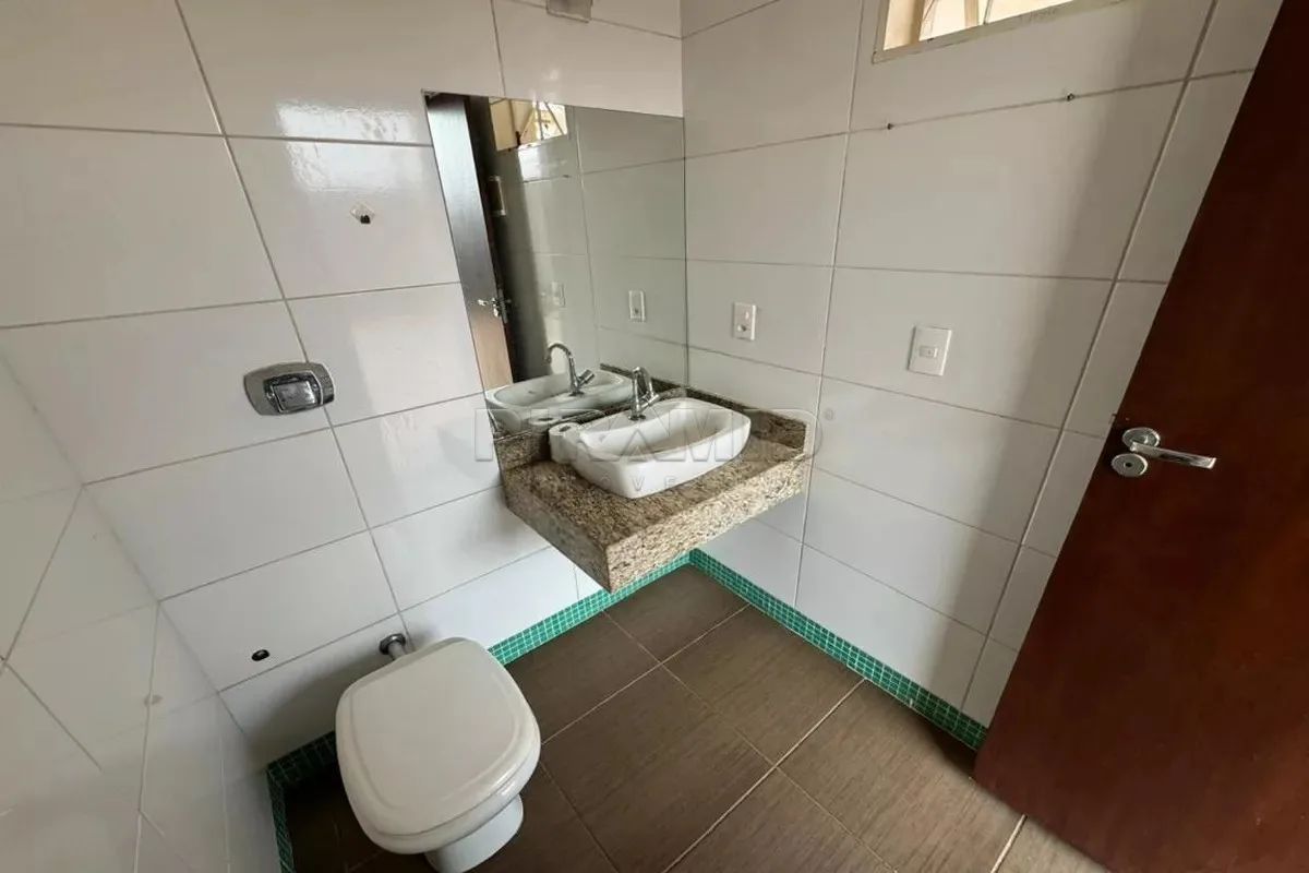 Alugar Casa / Padr&atilde;o em Bonfim Paulista R$ 4.500,00 - Foto 17