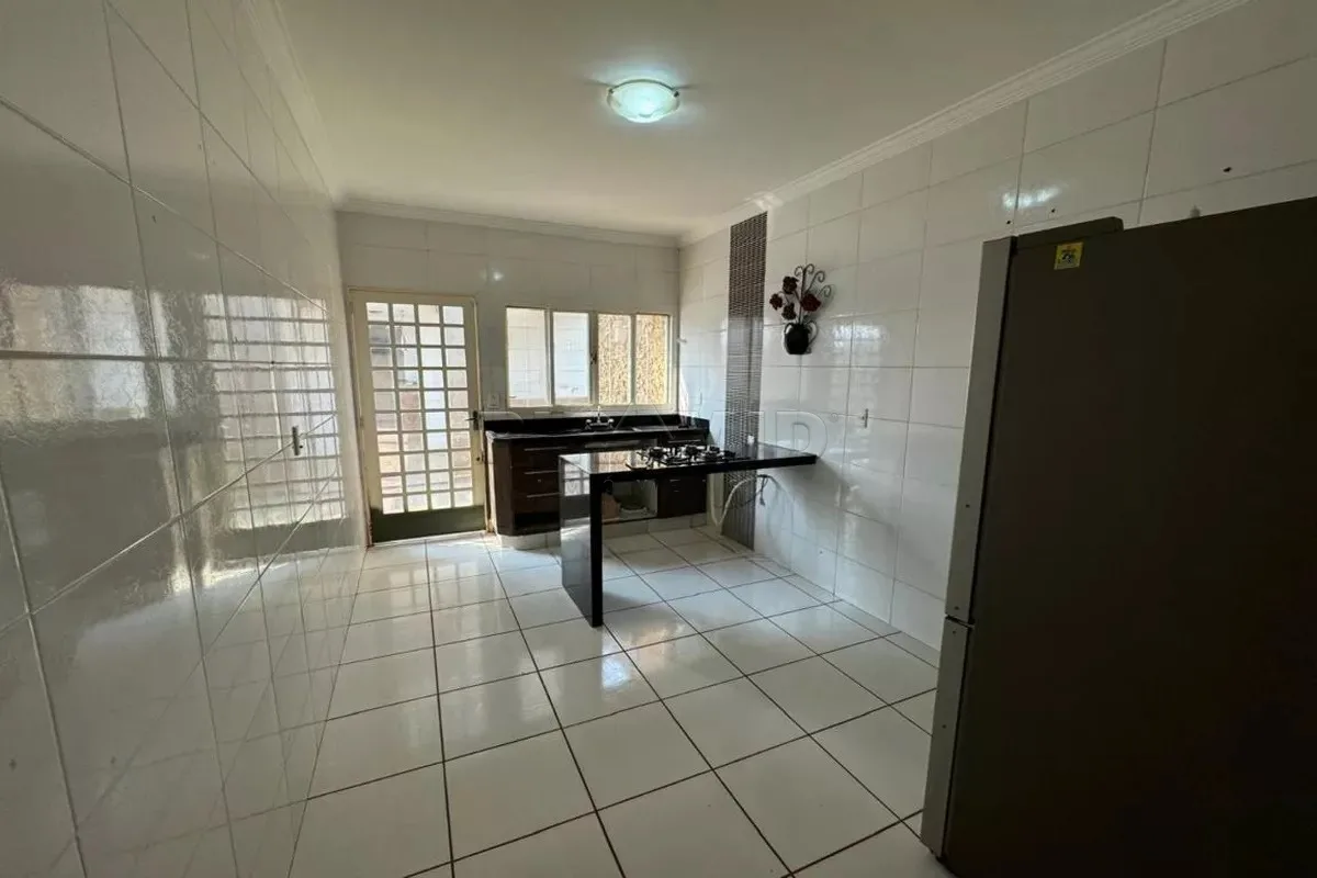 Alugar Casa / Padr&atilde;o em Bonfim Paulista R$ 4.500,00 - Foto 18