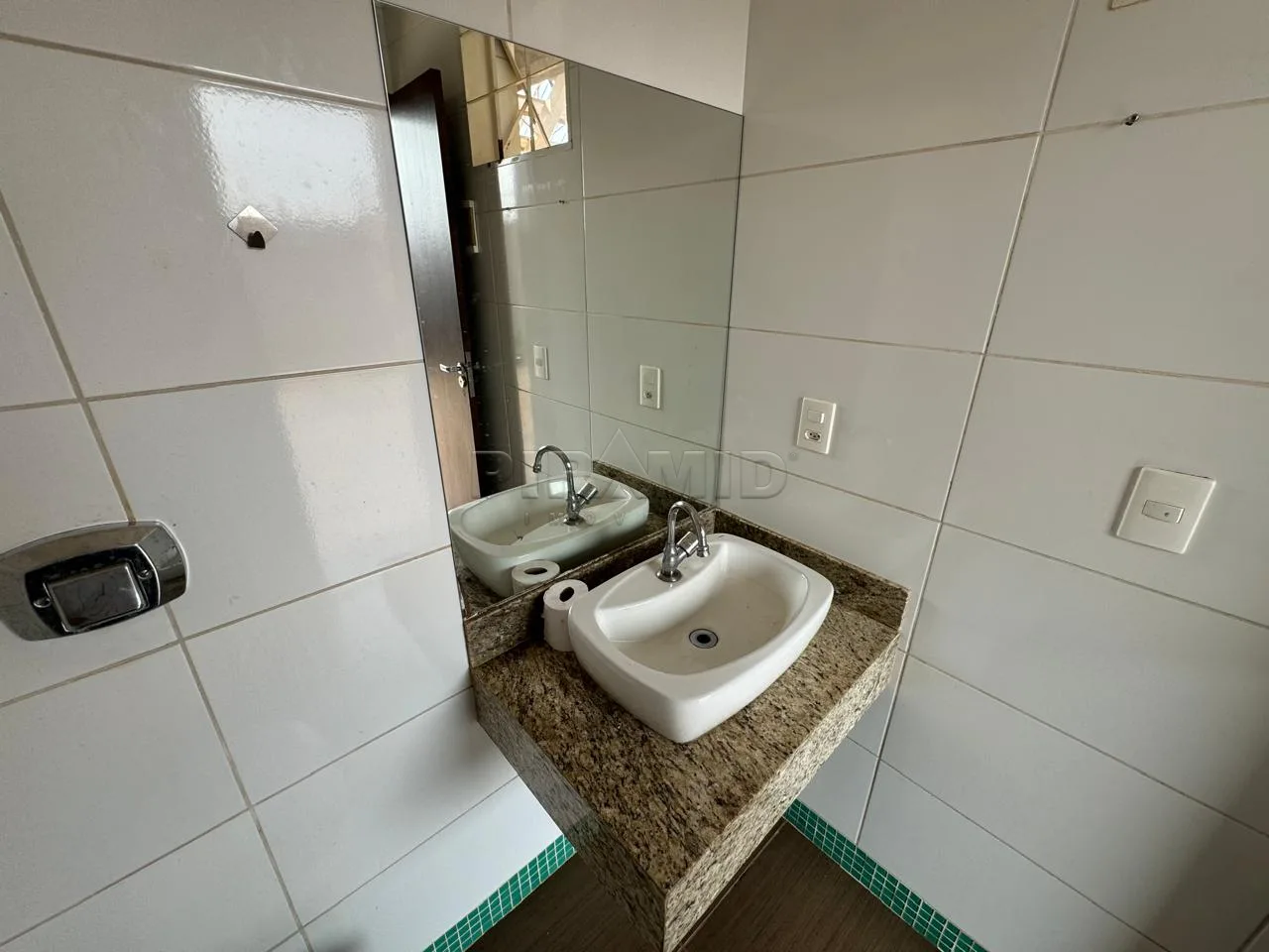 Alugar Casa / Padr&atilde;o em Bonfim Paulista R$ 4.500,00 - Foto 17