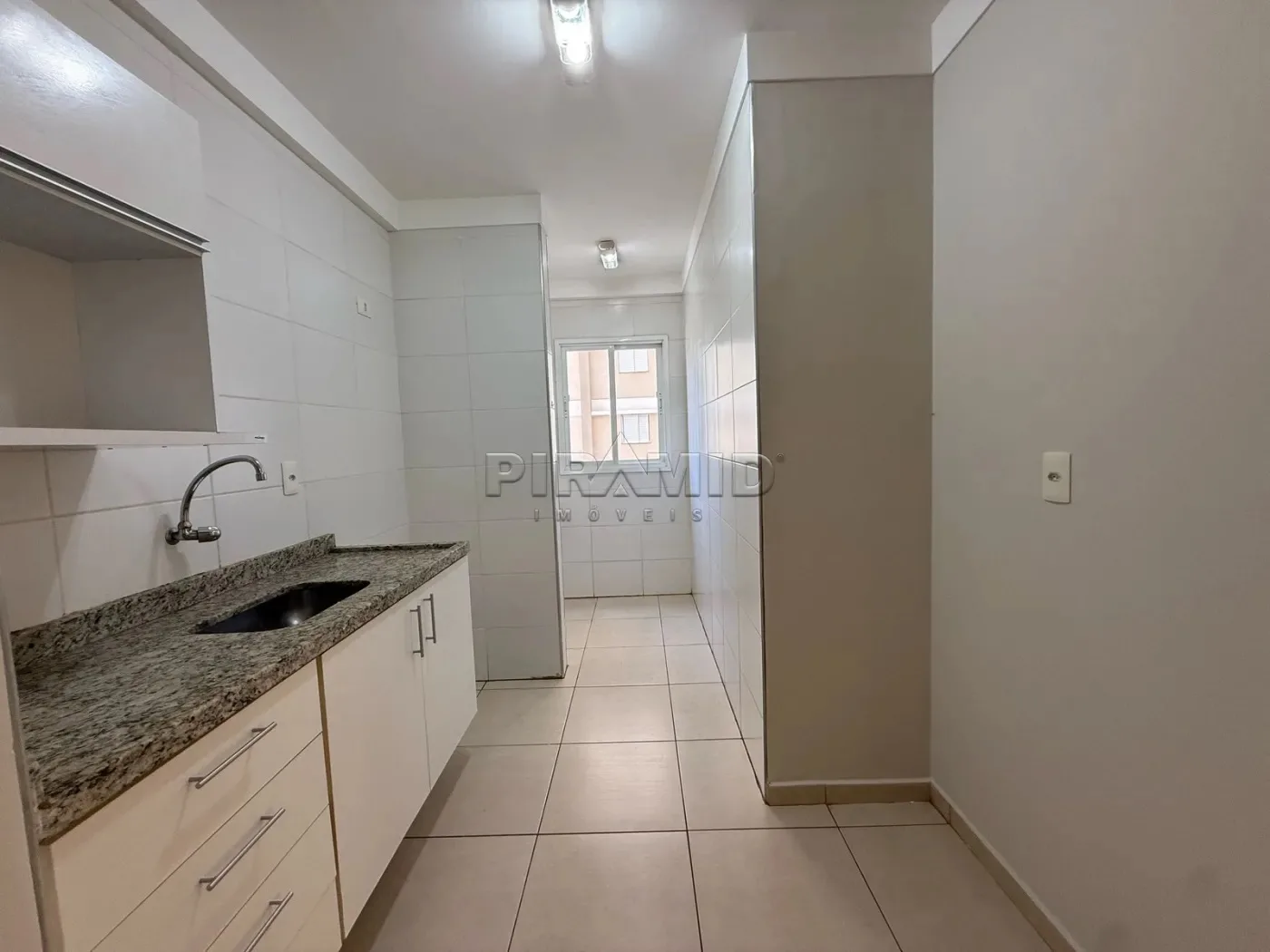 Alugar Apartamento / Padr&atilde;o em Ribeir&atilde;o Preto R$ 1.600,00 - Foto 17