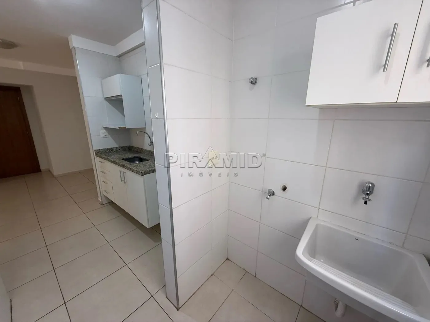 Alugar Apartamento / Padr&atilde;o em Ribeir&atilde;o Preto R$ 1.600,00 - Foto 19